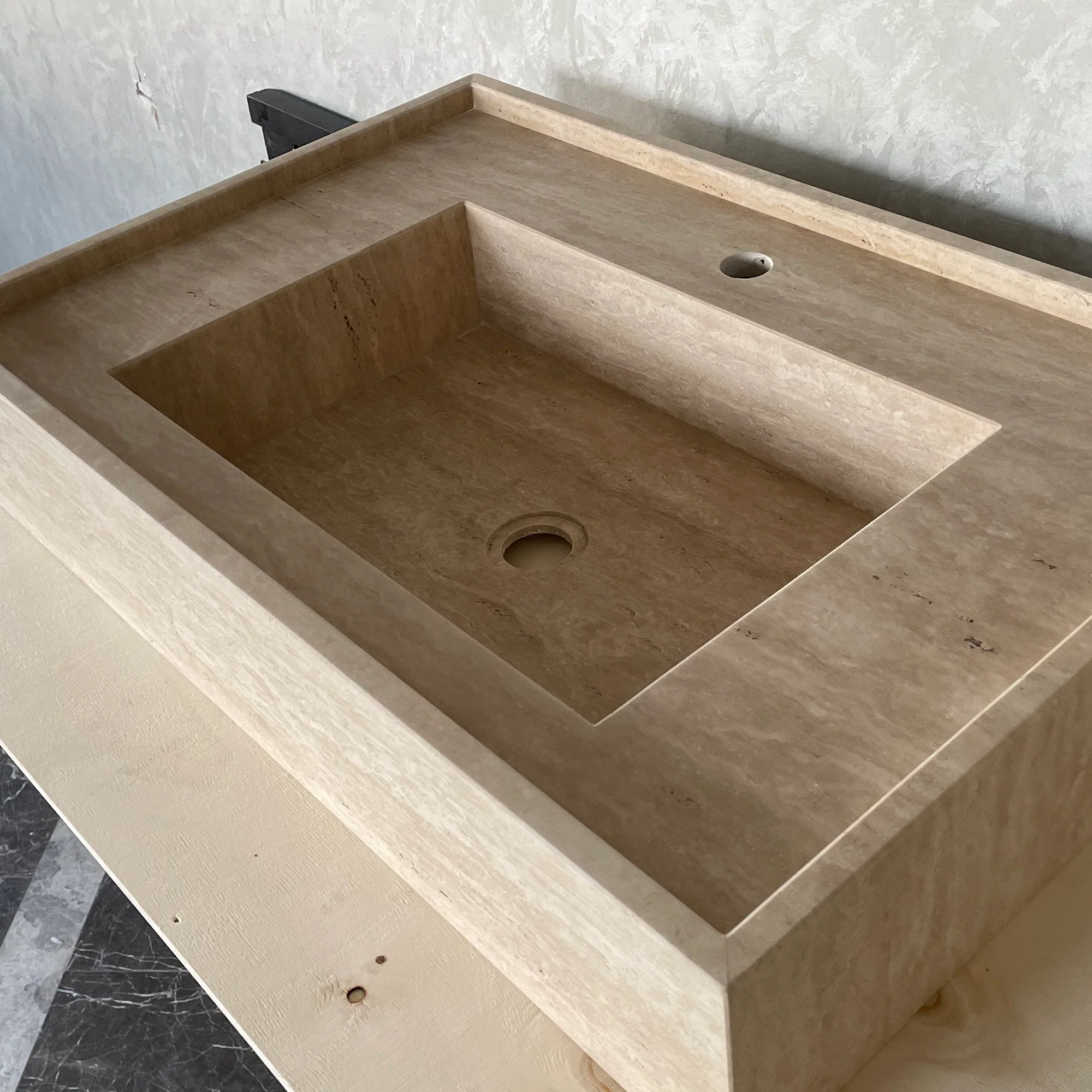 HANDCRAFTED CUSTOM TRAVERTINE SINK (TR-048) - Image 2