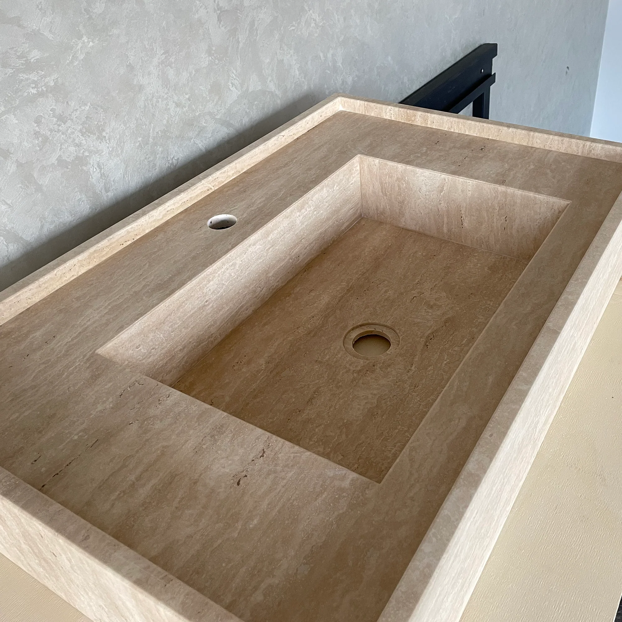 HANDCRAFTED CUSTOM TRAVERTINE SINK (TR-048) - Image 4