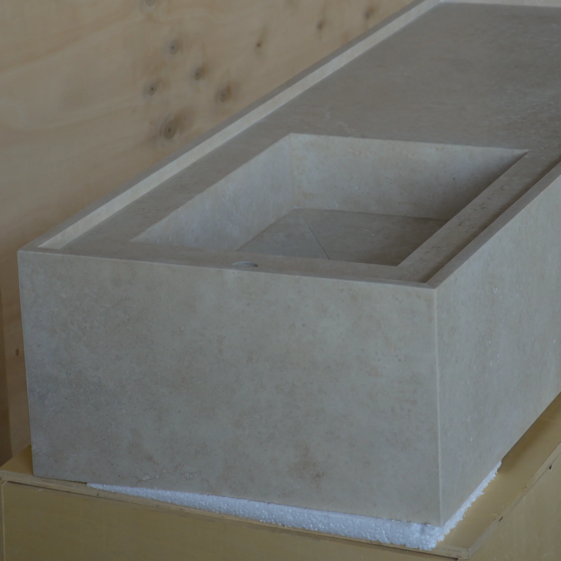 HANDCRAFTED CUSTOM TRAVERTINE SINK (TR-116) - Image 7