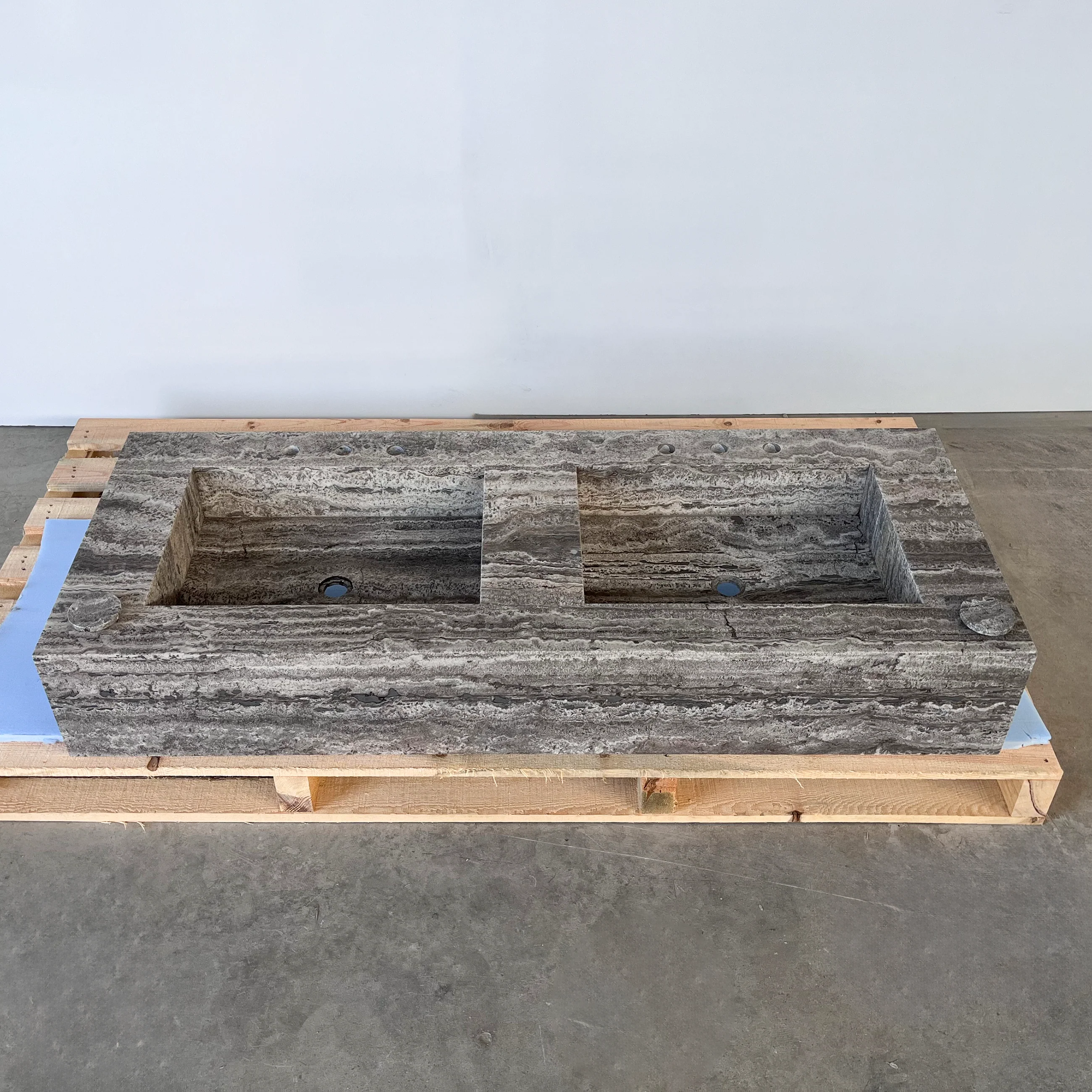 HANDCRAFTED CUSTOM TRAVERTINE SINK (TR-123) - Image 3