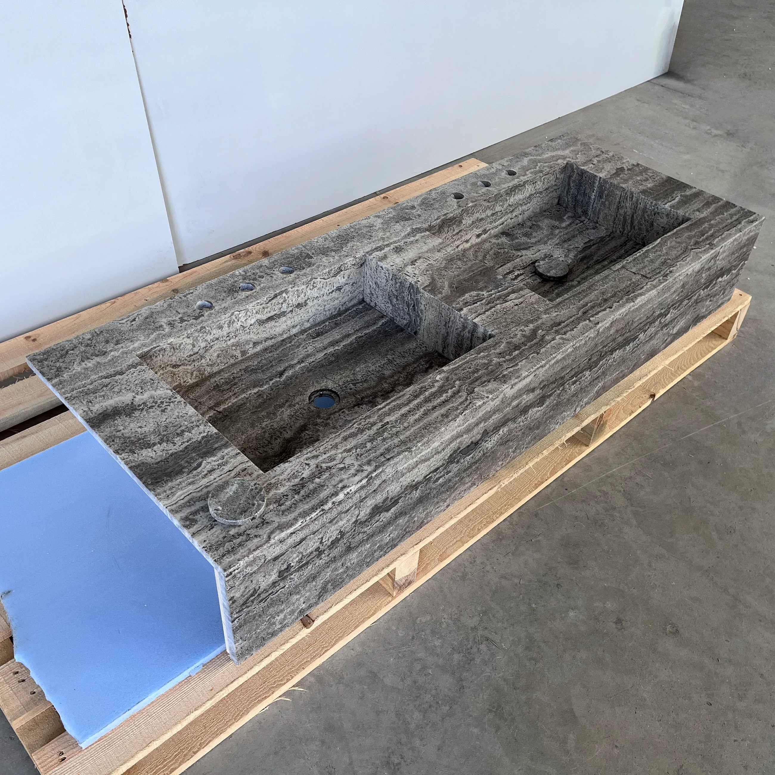 HANDCRAFTED CUSTOM TRAVERTINE SINK (TR-123) - Image 5