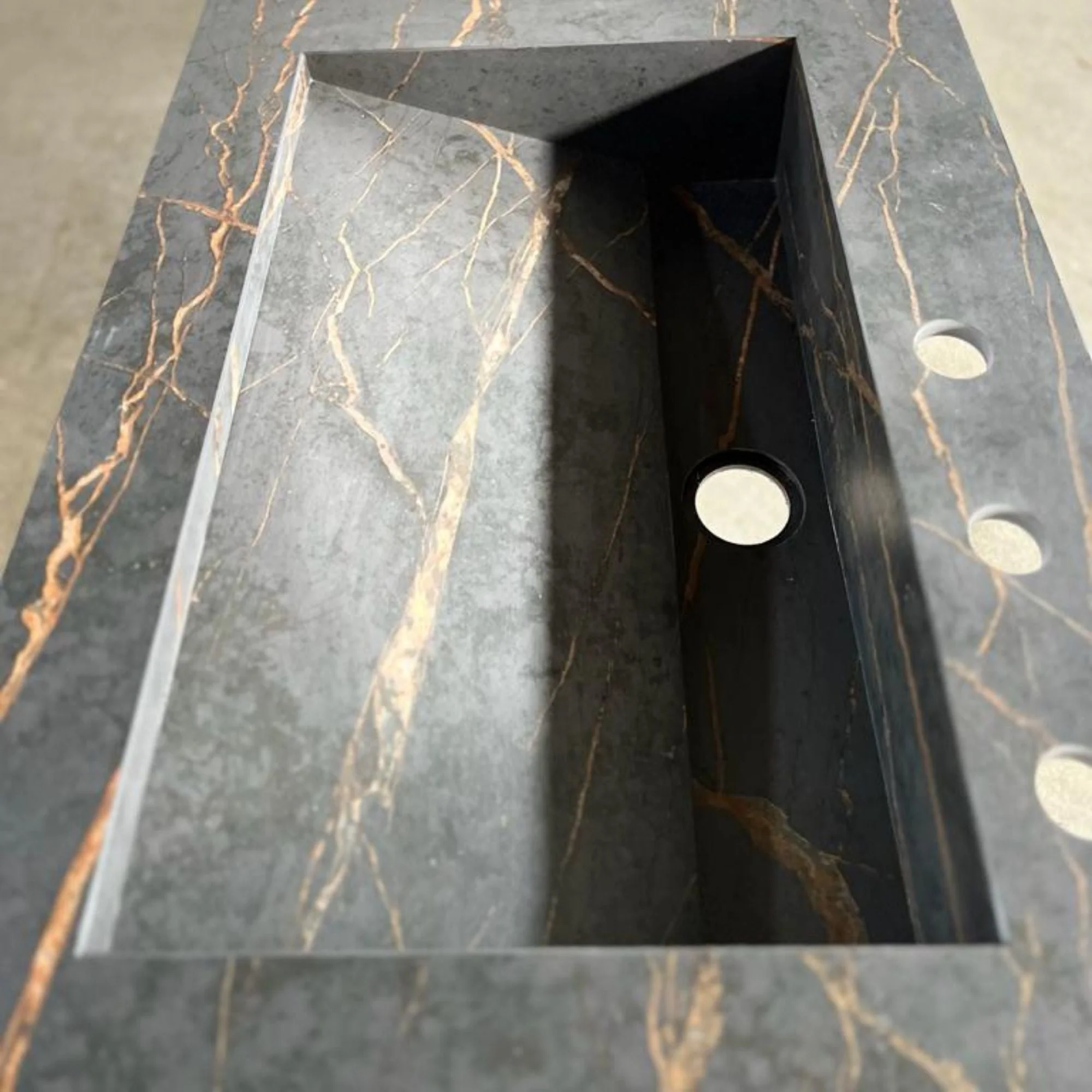 HANDCRAFTED DEKTON LAURENT ENGINEERED PORCELAIN SINK (ES-057) - Image 4