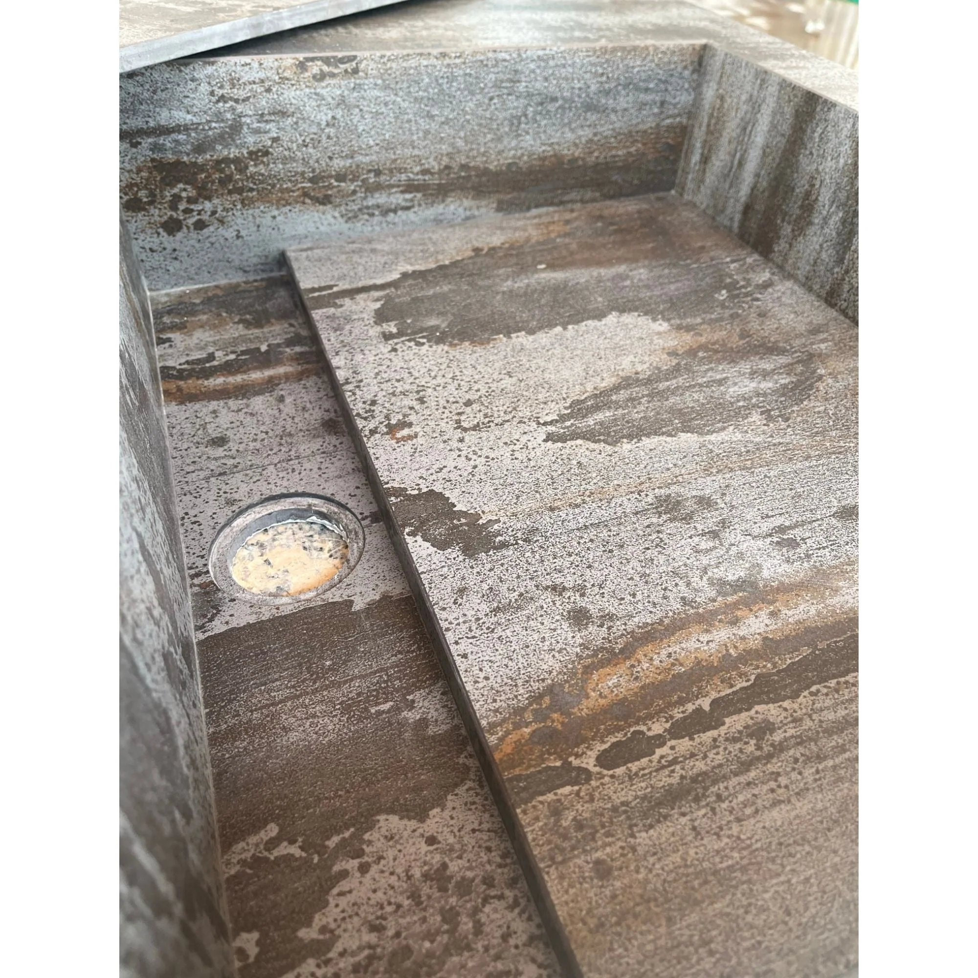 HANDCRAFTED DEKTON TRILLIUM ENGINEERED PORCELAIN SINK (ES-065) - Image 6