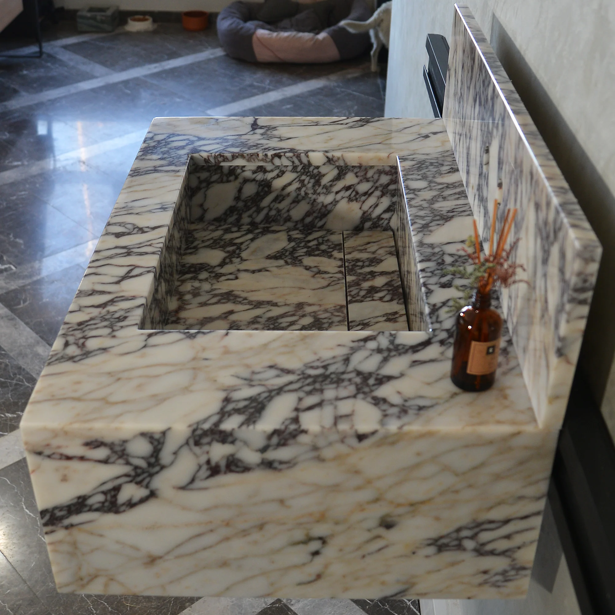 CUSTOM HANDCRAFTED CALACATTA VIOLA MARBLE SINK (NS-093) - Image 5