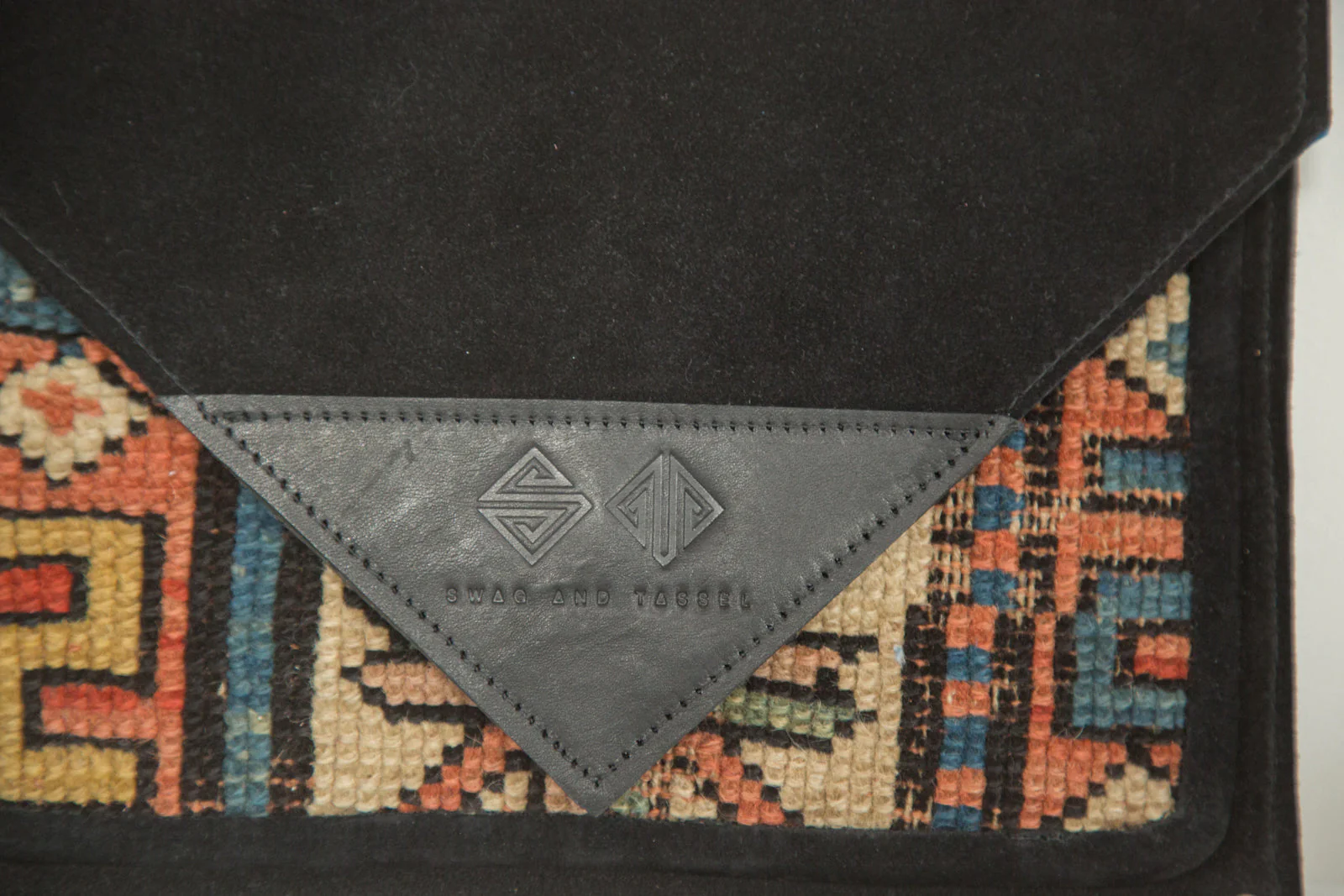 Handmade Rug Fragment Clutch - Image 4