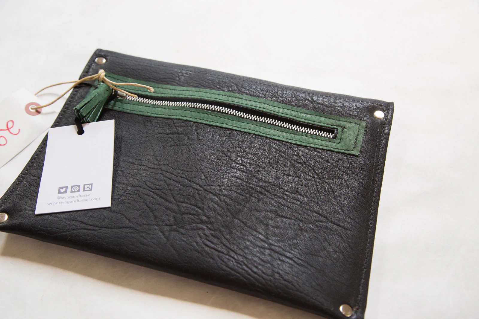 Handmade Rug Fragment Clutch - Image 5