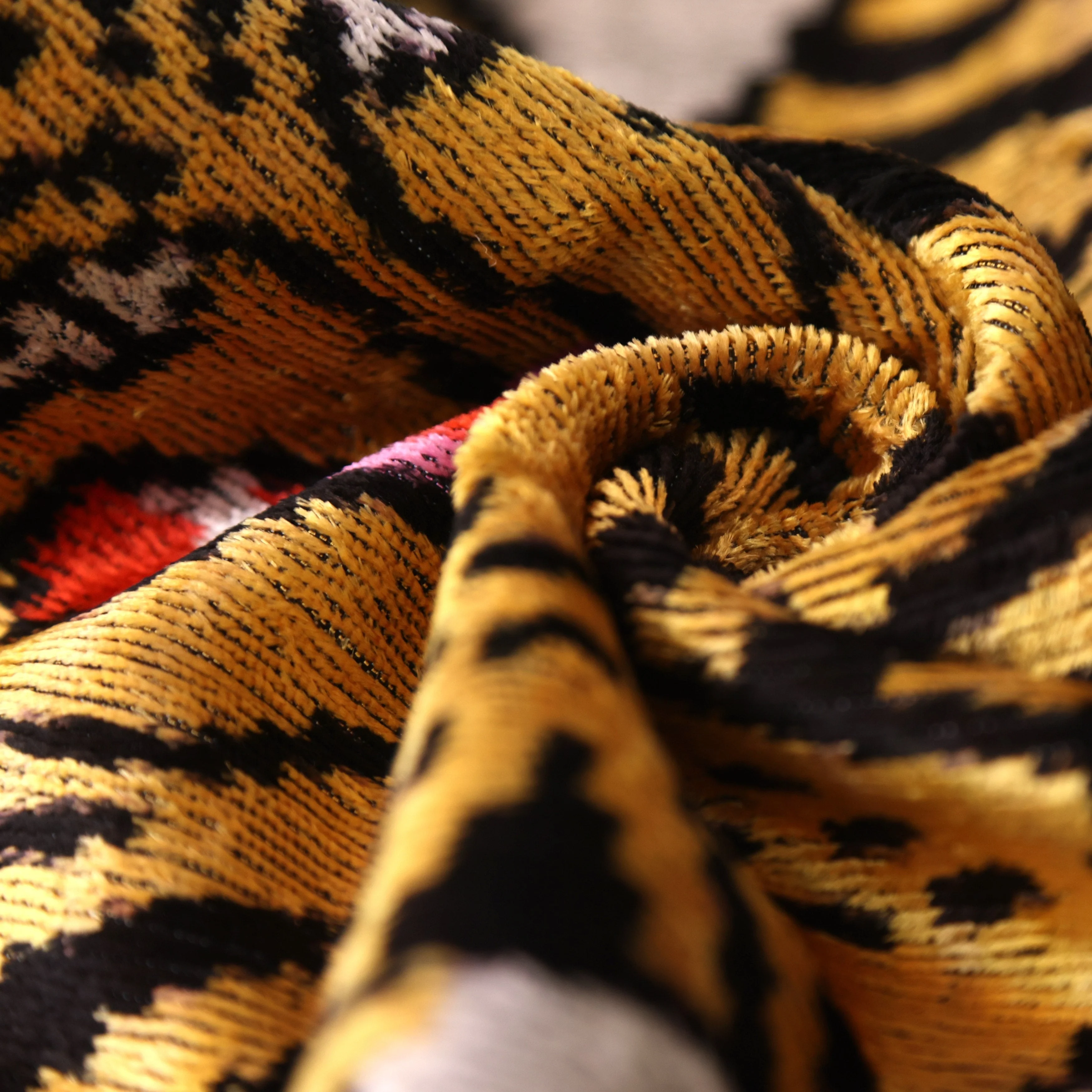 Handmade Tiger Design Velvet Lumbar Pillow 16x24 – Bold Artisan Statement Cushion - Image 2