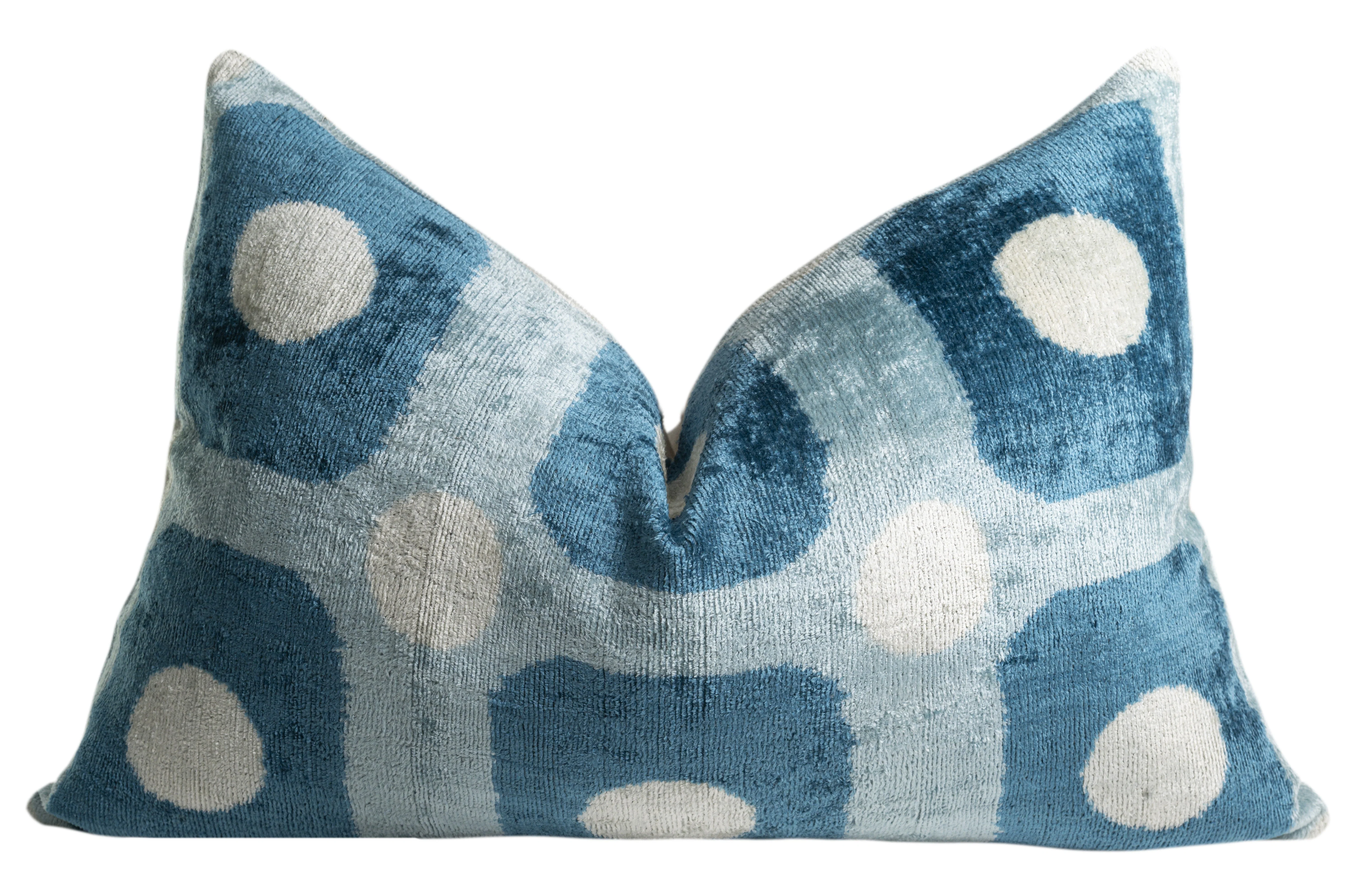 Handmade Velvet Pillow – Blue Retro Grid Pattern, 16x24" - Image 3