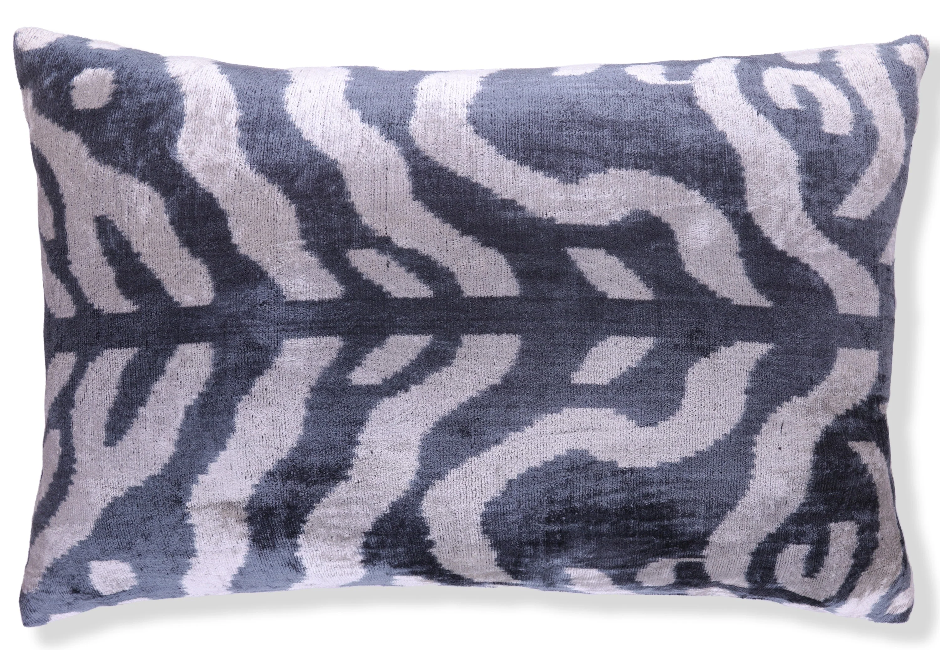 Handmade Velvet Pillow with insert – Blue-Gray Abstract Ikat, 16x24" - Image 4