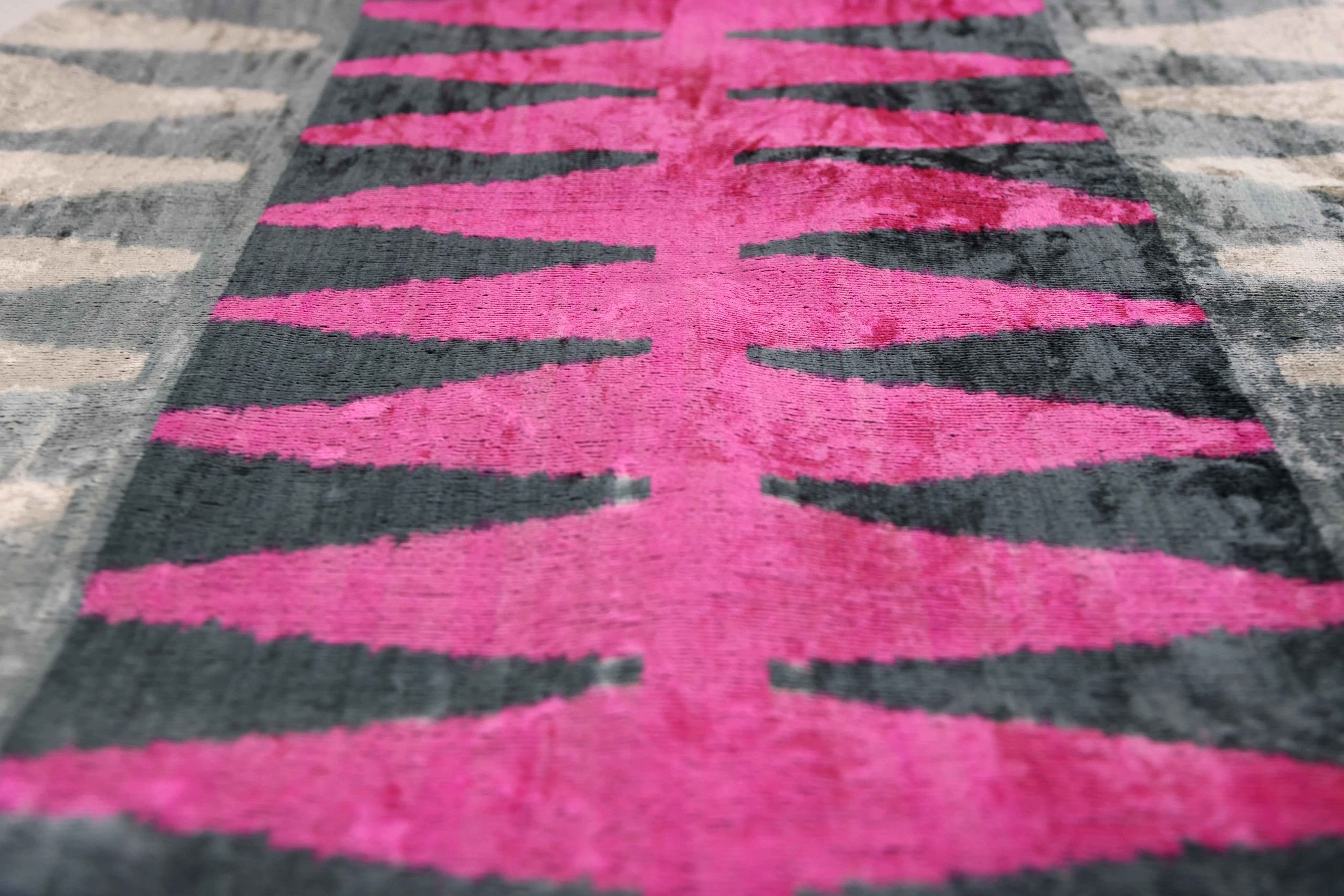 Handmade Velvet Zigzag Pillow – 24x24" Magenta & Gray Silk Cushion - Image 4
