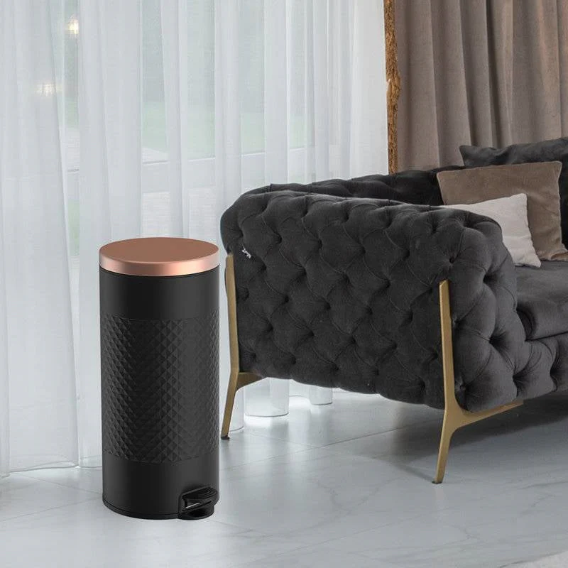 Hands Free Black/Gold Metal Step On Trash Can - 8 Gallons - Image 2