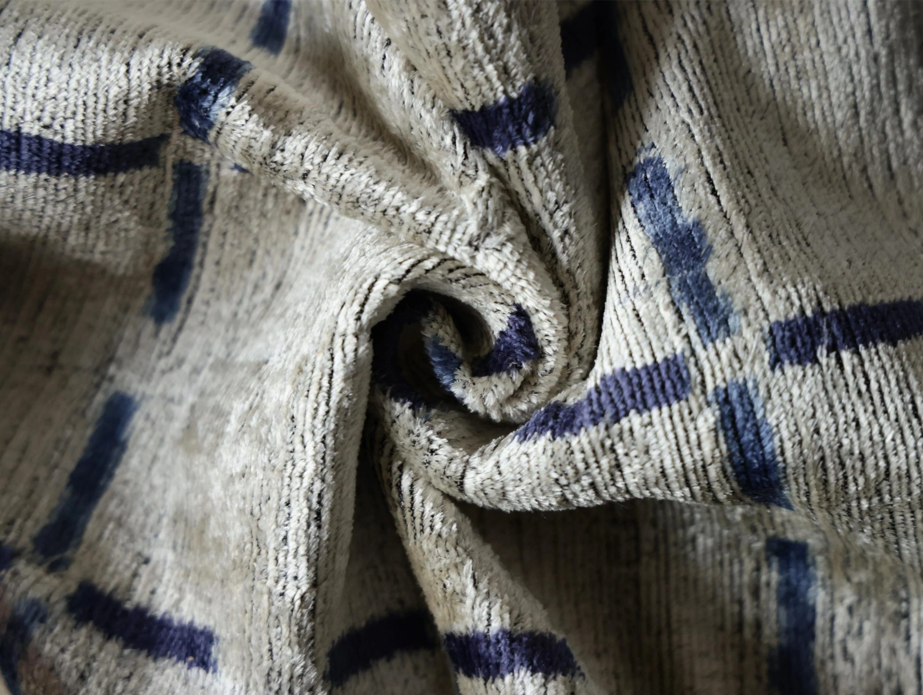 Handwoven Silk Velvet Grid Pillow 20x20 Inch | Organic Modern Luxury Accent Cushion - Image 7