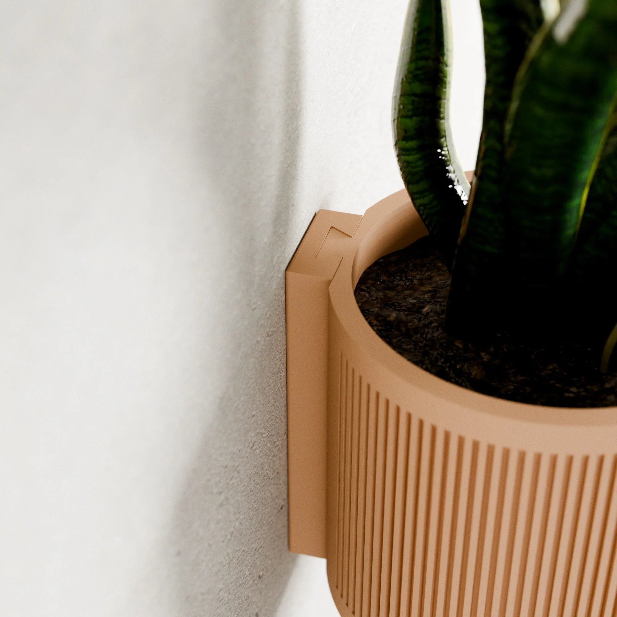 Hanging STREAM Wall Planter - Image 9