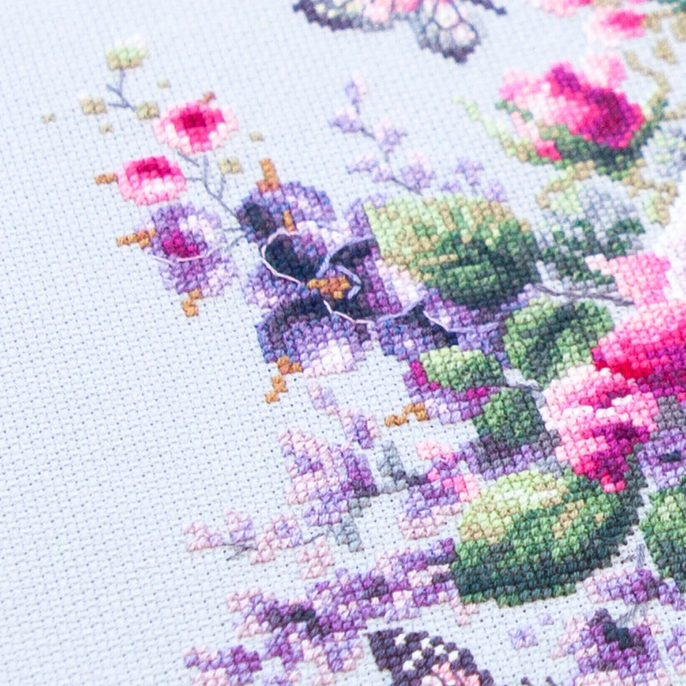 Happy Garden 70-13 Counted Cross-Stitch Kit - Image 10