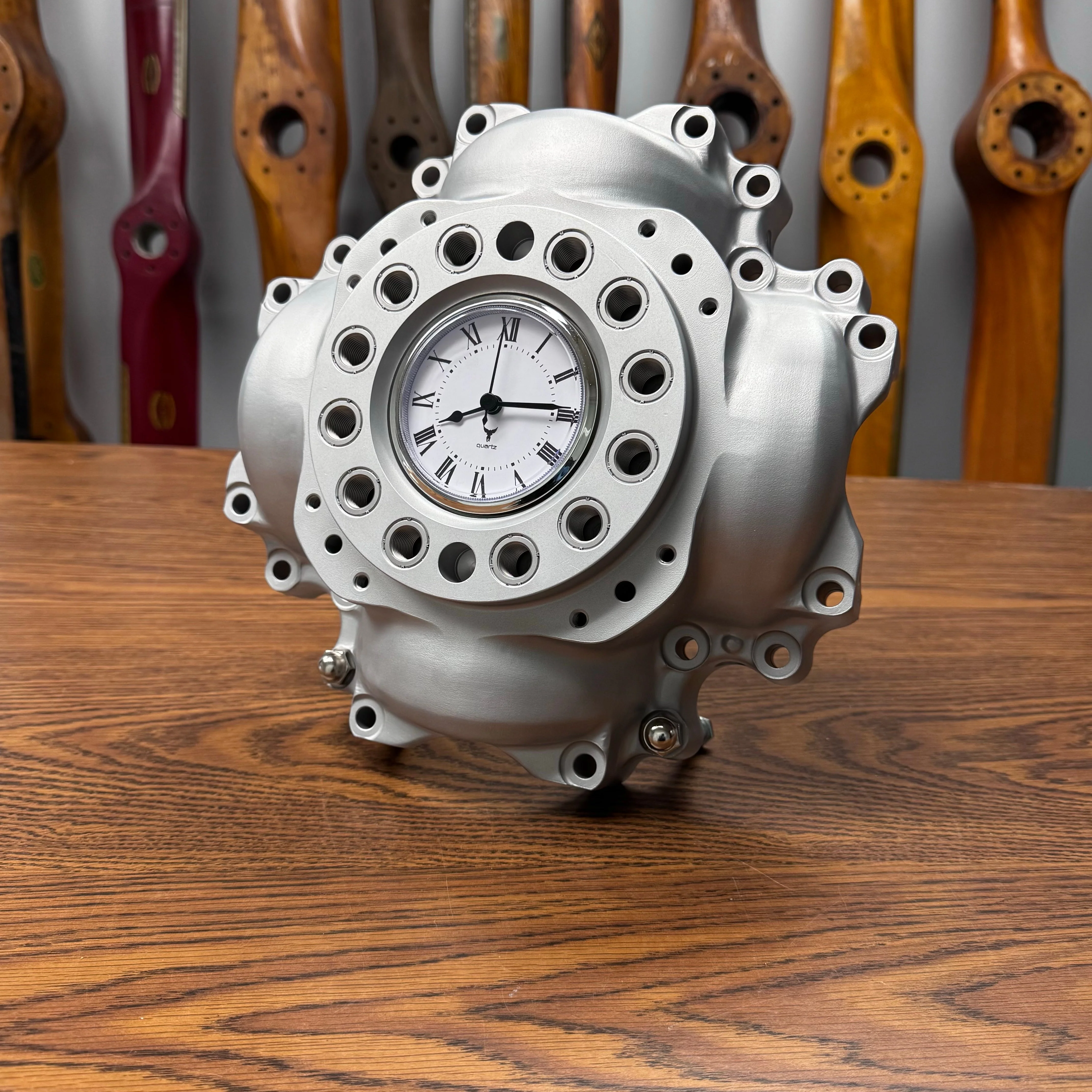 Hawker Beechcraft 1900D 14 Shot Airplane Propeller Hub Desk | Wall Clock - Image 2