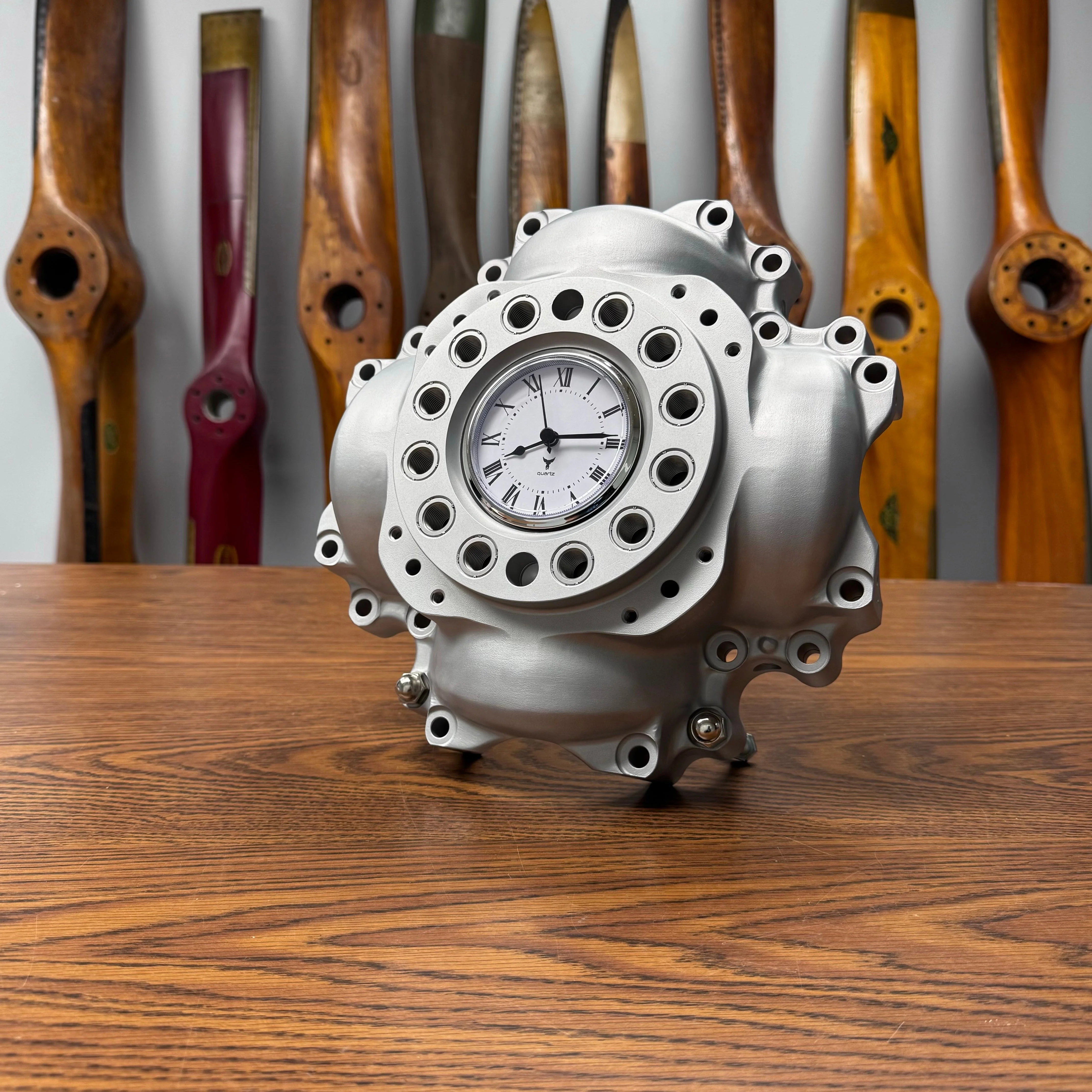 Hawker Beechcraft 1900D 14 Shot Airplane Propeller Hub Desk | Wall Clock - Image 3