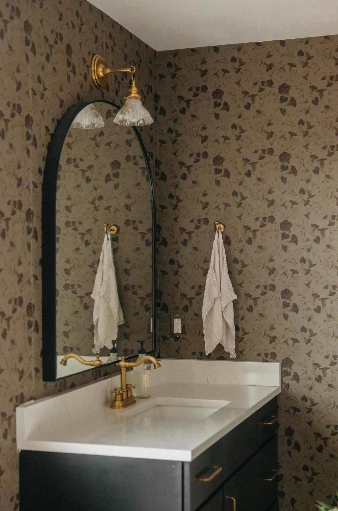 Hawthorne Bloom Wallpaper by Safari Natalia x Taddy Mikelaites - Image 17
