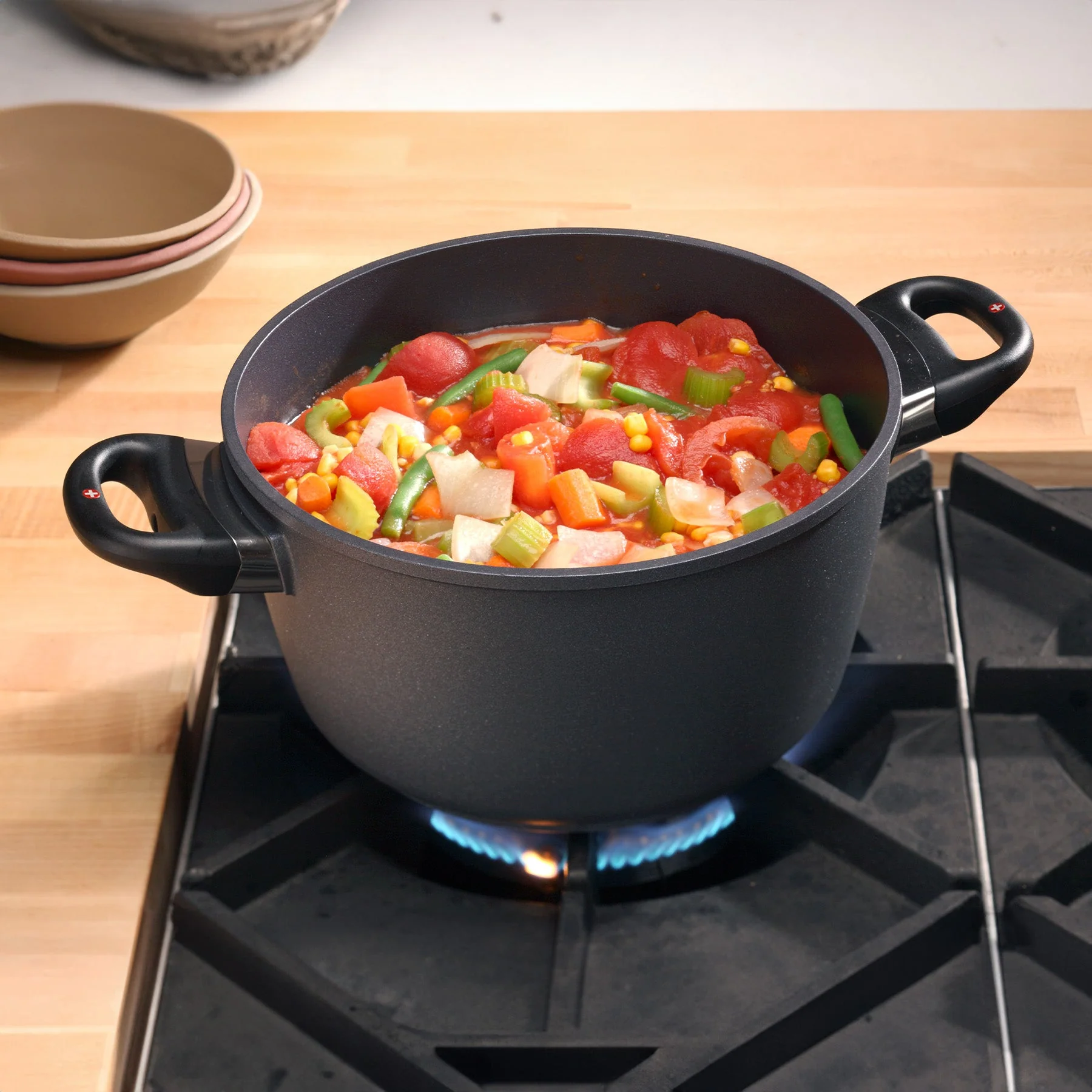 HD Nonstick Stock Pot with Glass Lid - Image 3