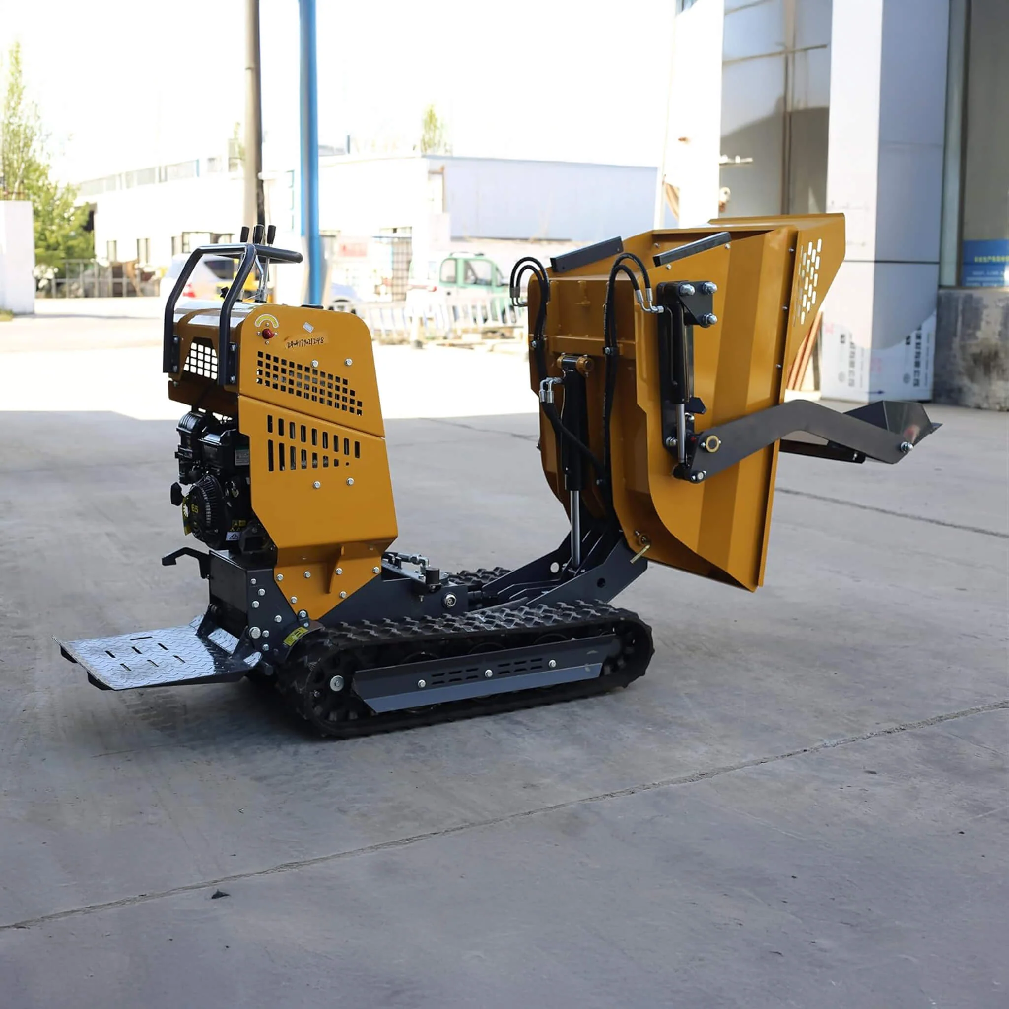 Heavy-Duty 6.5HP 1100LBS Tracked Hydraulic Dumper With Shovel (SAK62780) - Image 9