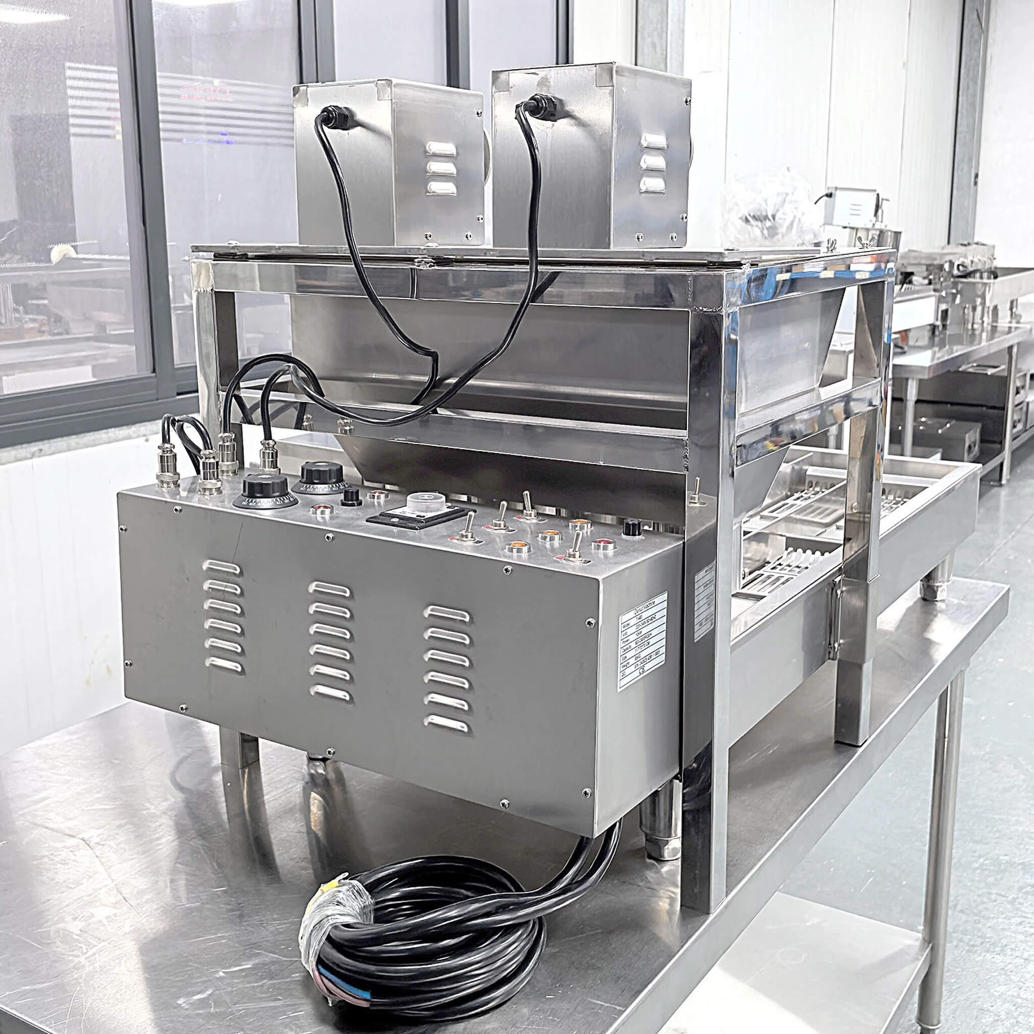 Heavy-Duty Automatic Commercial 4-Row Donut Maker Machine (SAK29401) - Image 5