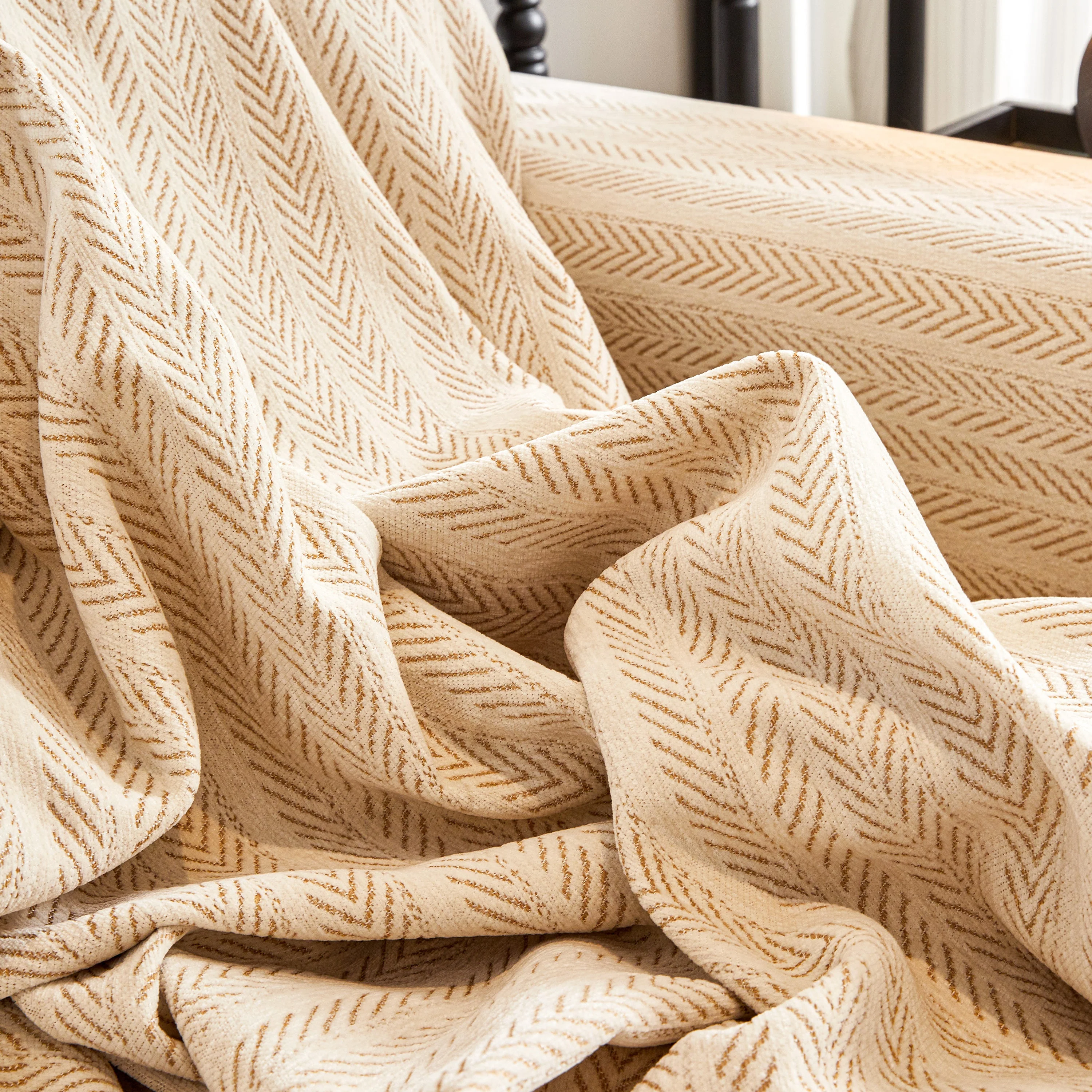 Herringbone Chenille Couch Cover Blanket Soft Durable Throw Sofa Protector with Tassel - Image 3