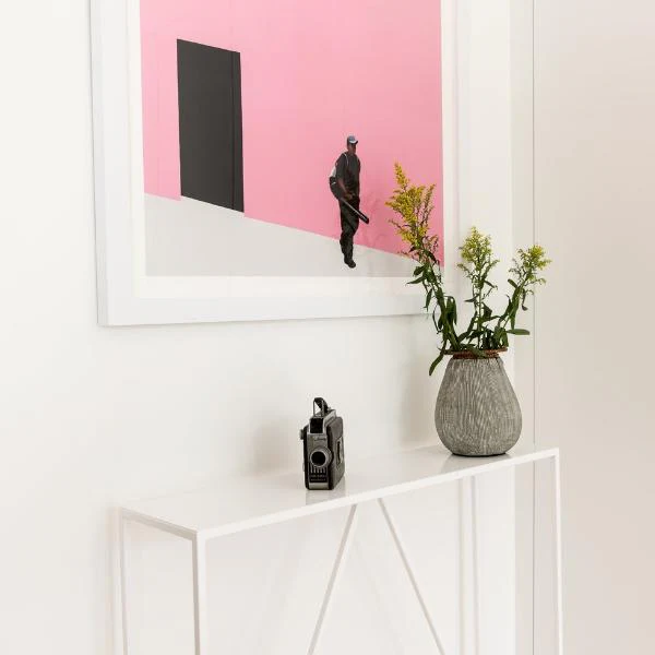 Hilicus Entryway Table - Image 3