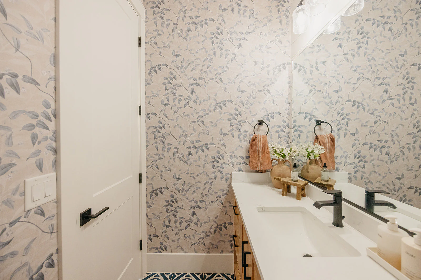 Hollins Wallpaper by Aynsley Ovard x Bloomery Decor - Image 10