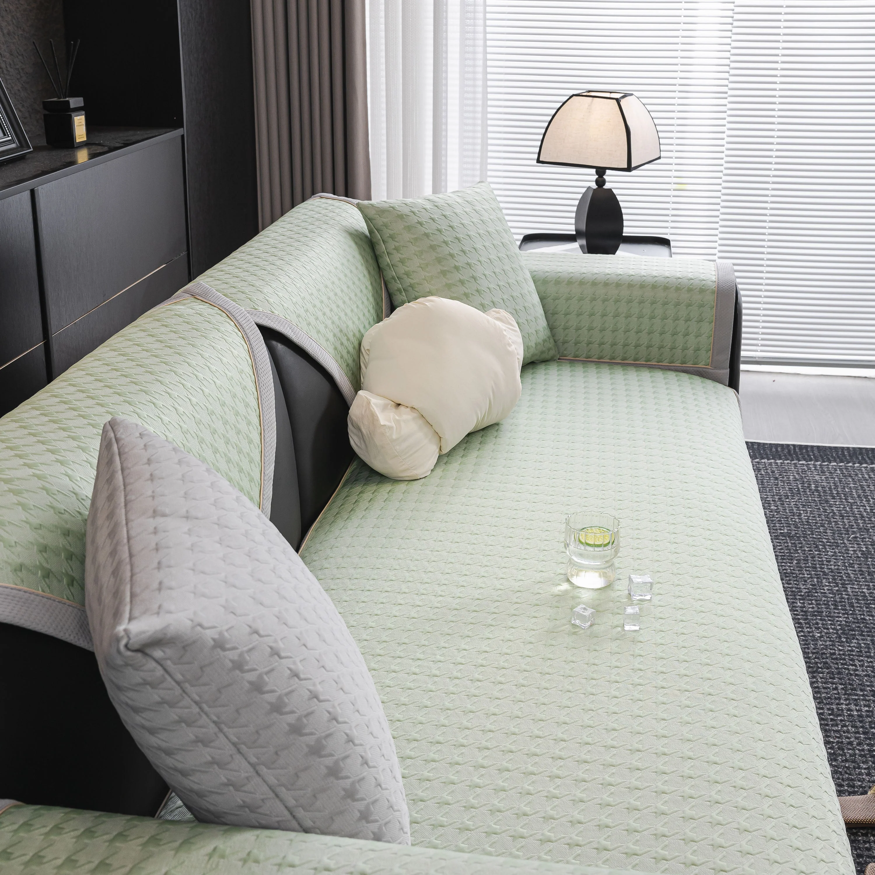 Houndstooth Ice Silk Breathable Sofa Cover, Modern Non-Slip Summer Couch Protector - Image 18