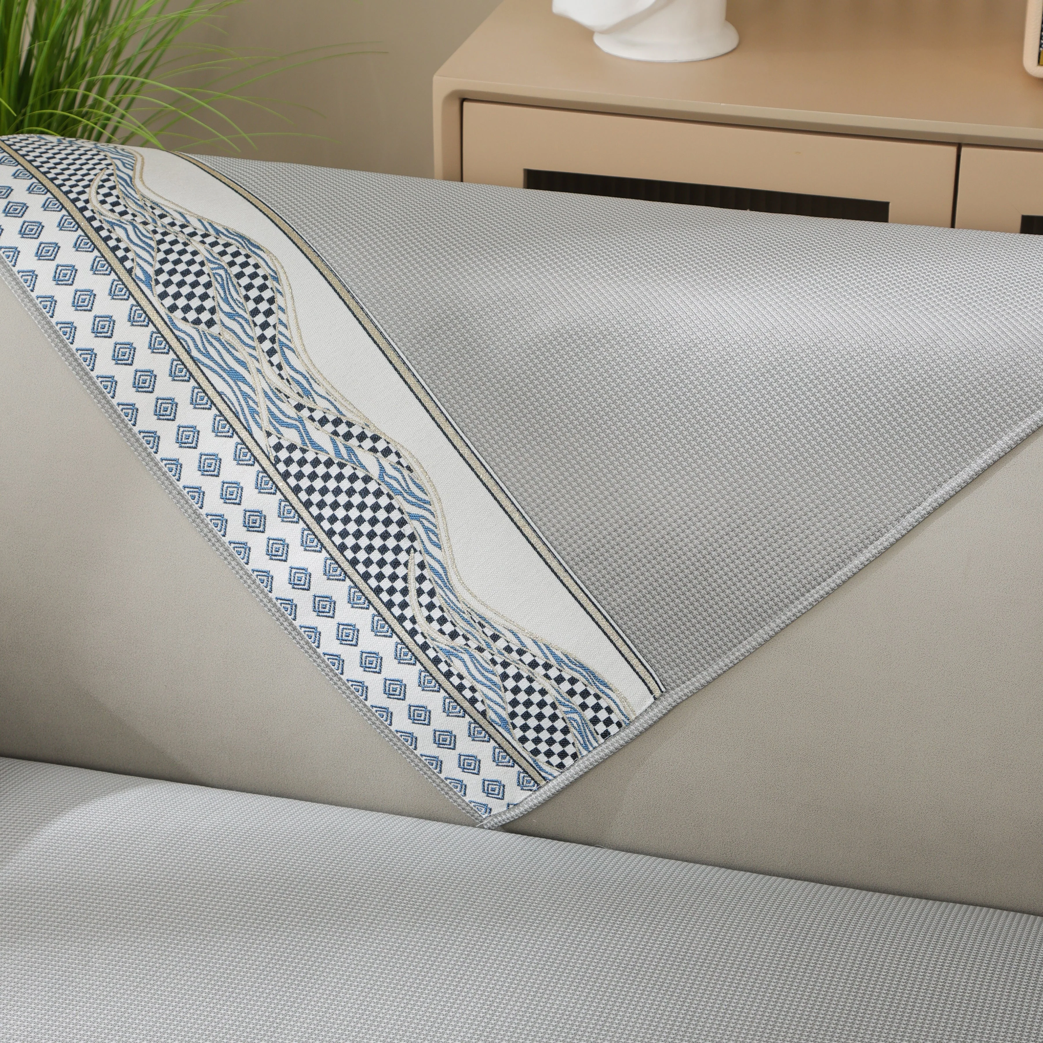 Ice Silk Sofa Cover Non-Slip Slipcover Sofa Cushion Covers Couch Protector for Pets - Image 13