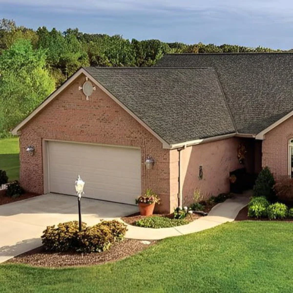 IKO Dynasty Laminated Asphalt Shingle (1 Bundle - 33.3 Sq Ft) - Cornerstone Weatherwood - Image 2