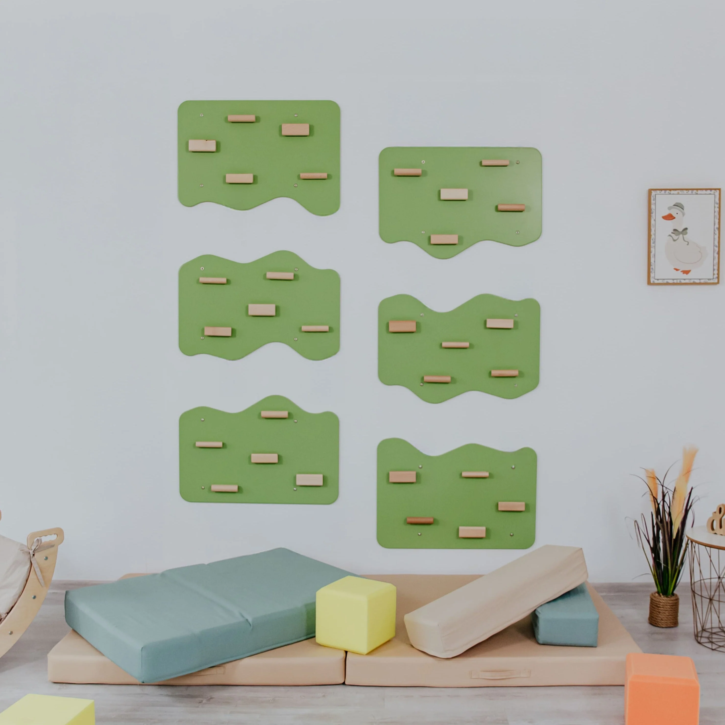 Indoor Rock Wall with Cloud-Shaped Panels & Wooden Climbing Holds for Kids 3-10 - Image 6
