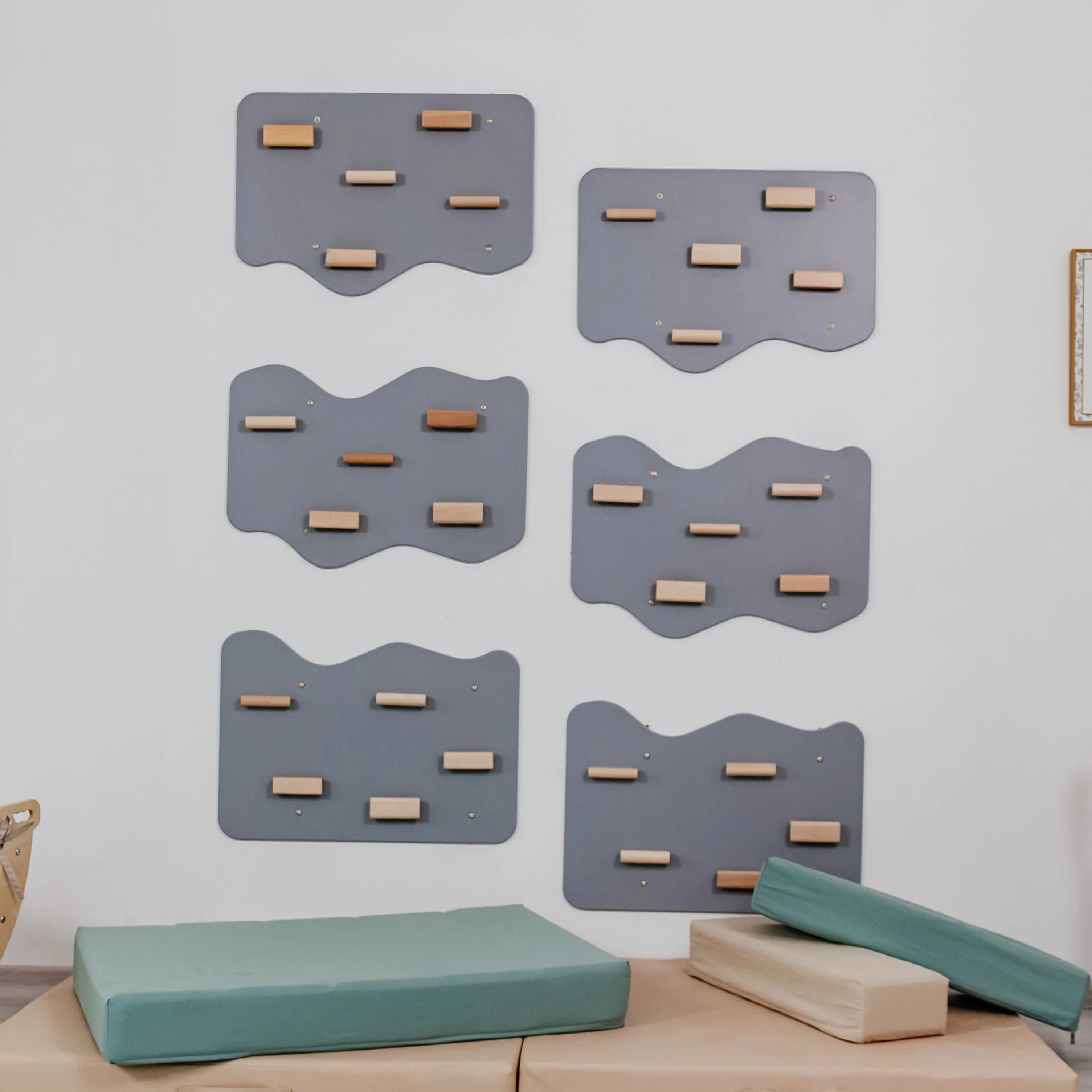 Indoor Rock Wall with Cloud-Shaped Panels & Wooden Climbing Holds for Kids 3-10 - Image 7