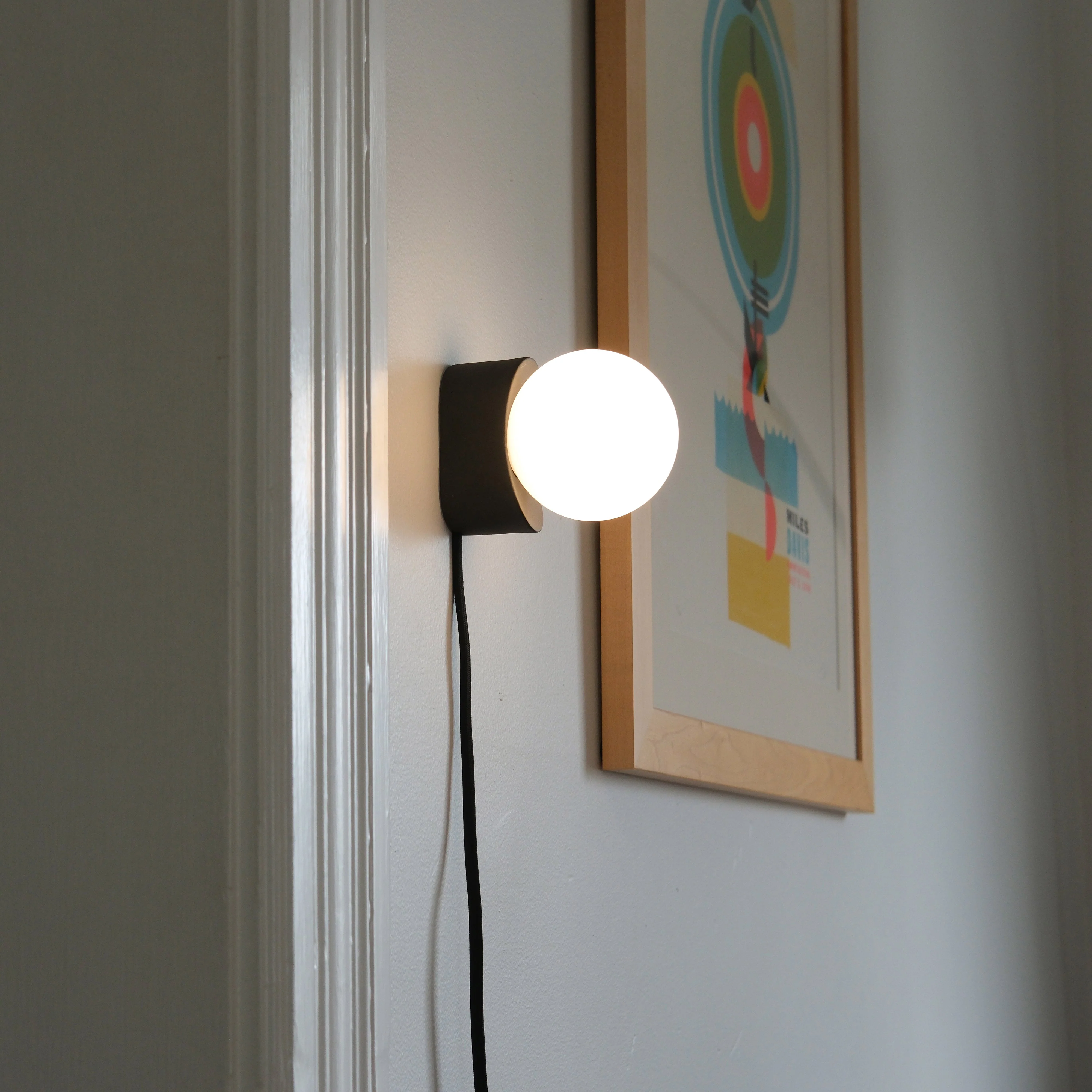 Iota Sconce - Image 3