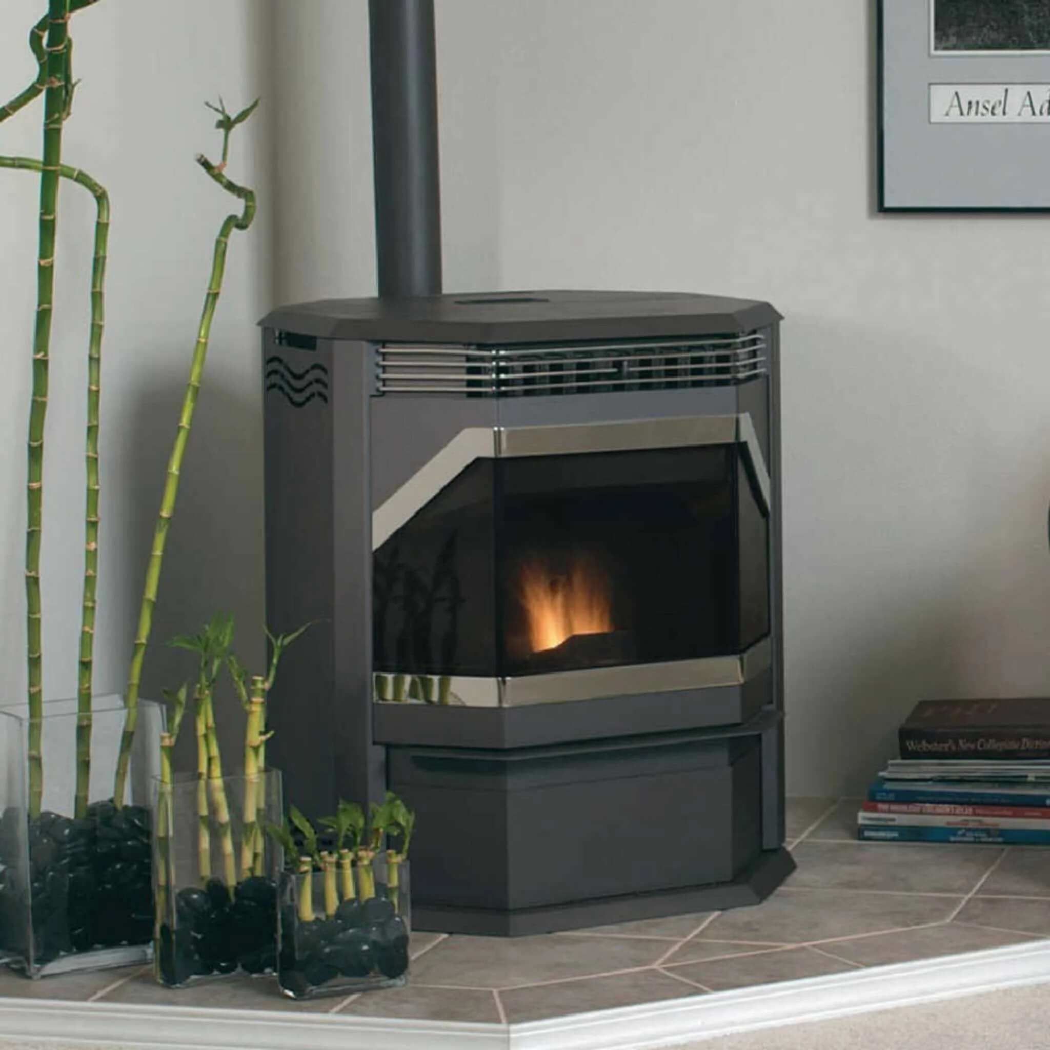 Ironstrike Winslow Freestanding Pellet Stove With Remote Control System [PS40GL] (SAK42783) - Image 3