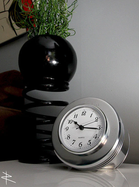 J-Cobs WWII Boeing Stearman Warbird Radial Engine Piston Mirror Polished Desk Clock - Image 5