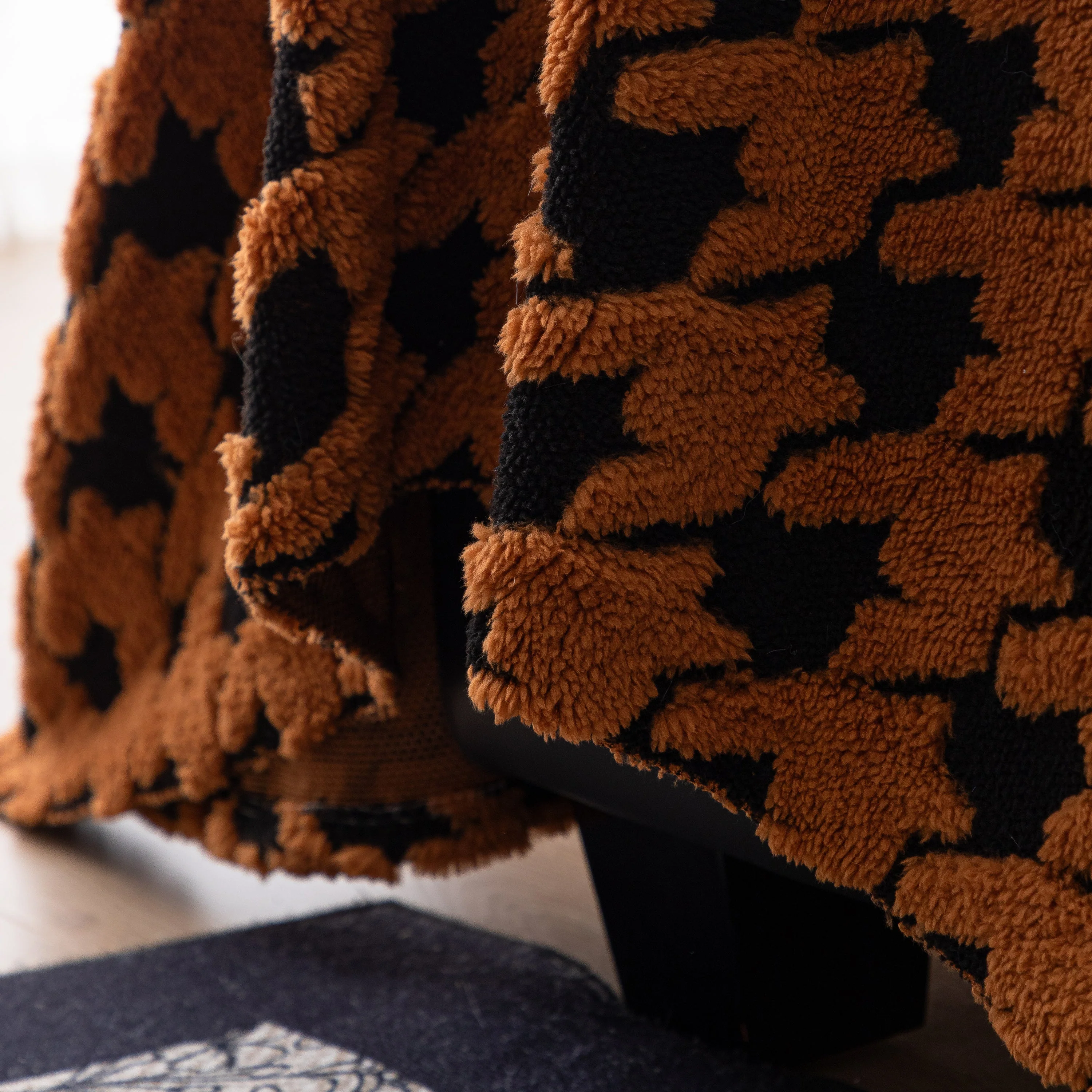 Jacquard Fleece Houndstooth Warm Cozy Couch Cover Blanket Decorative Throws for Sofas - Image 97
