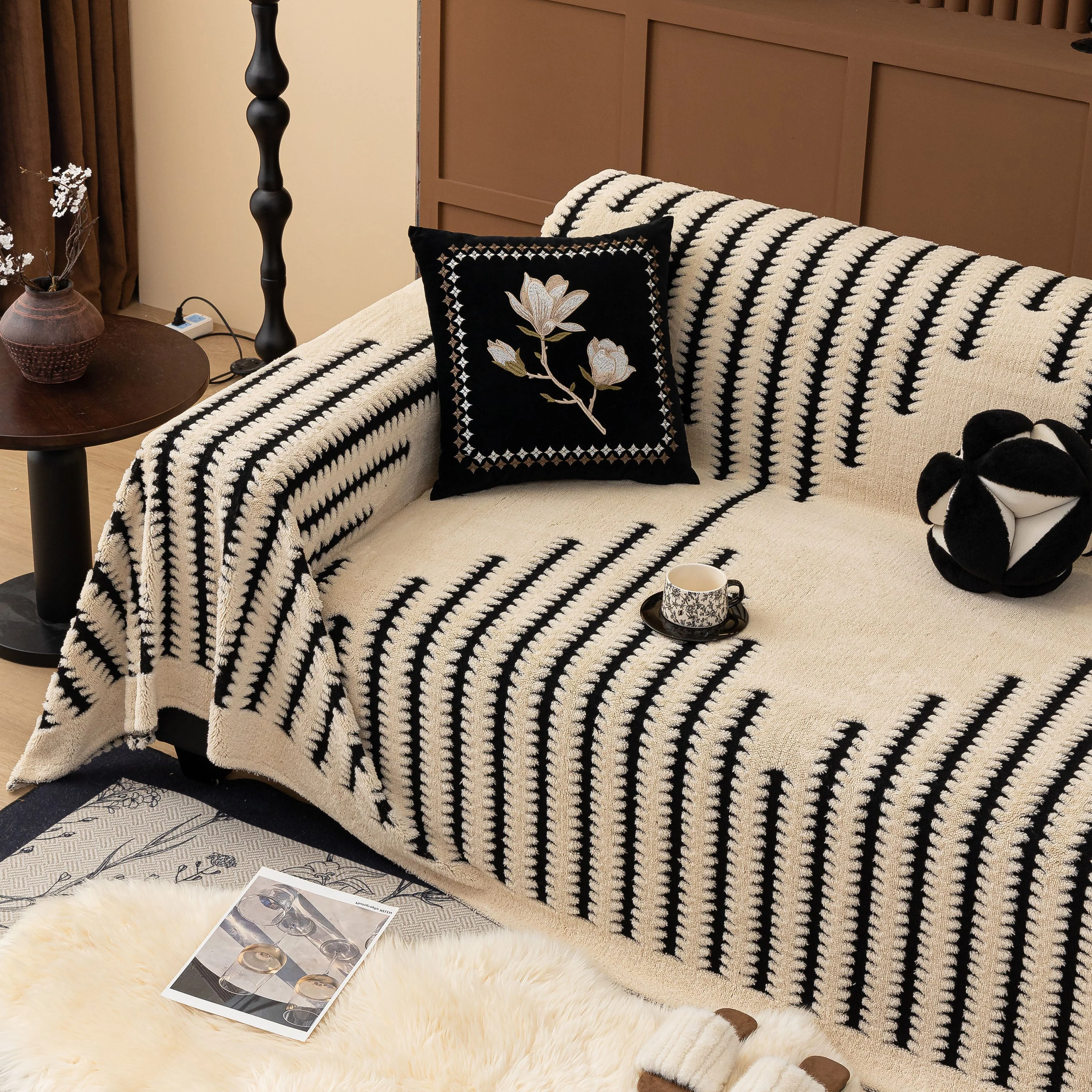 Jacquard Fleece Throw Blanket for Couch Plush Fuzzy Cozy Soft Blankets and Throws for Sofa - Image 114