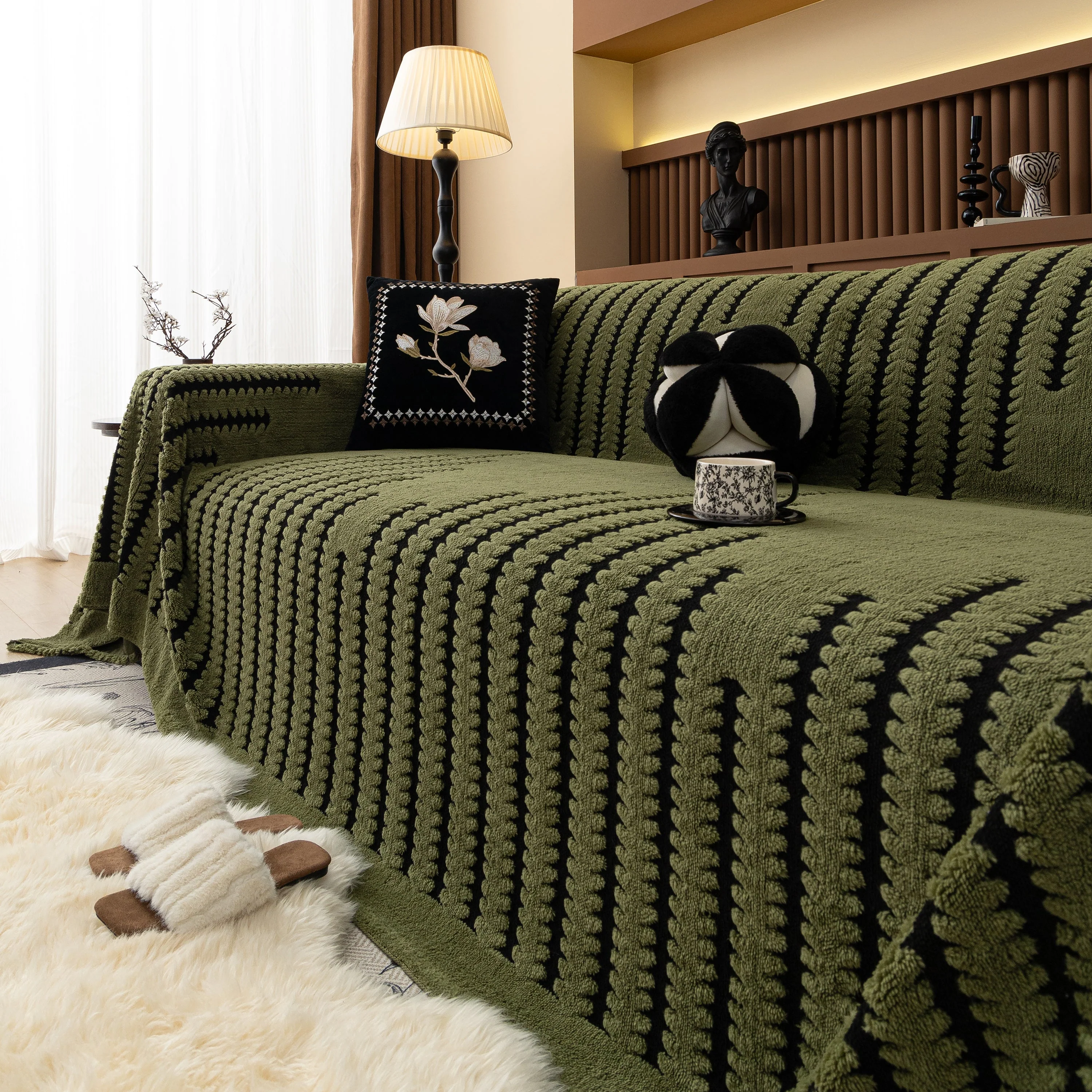 Jacquard Fleece Throw Blanket for Couch Plush Fuzzy Cozy Soft Blankets and Throws for Sofa - Image 3