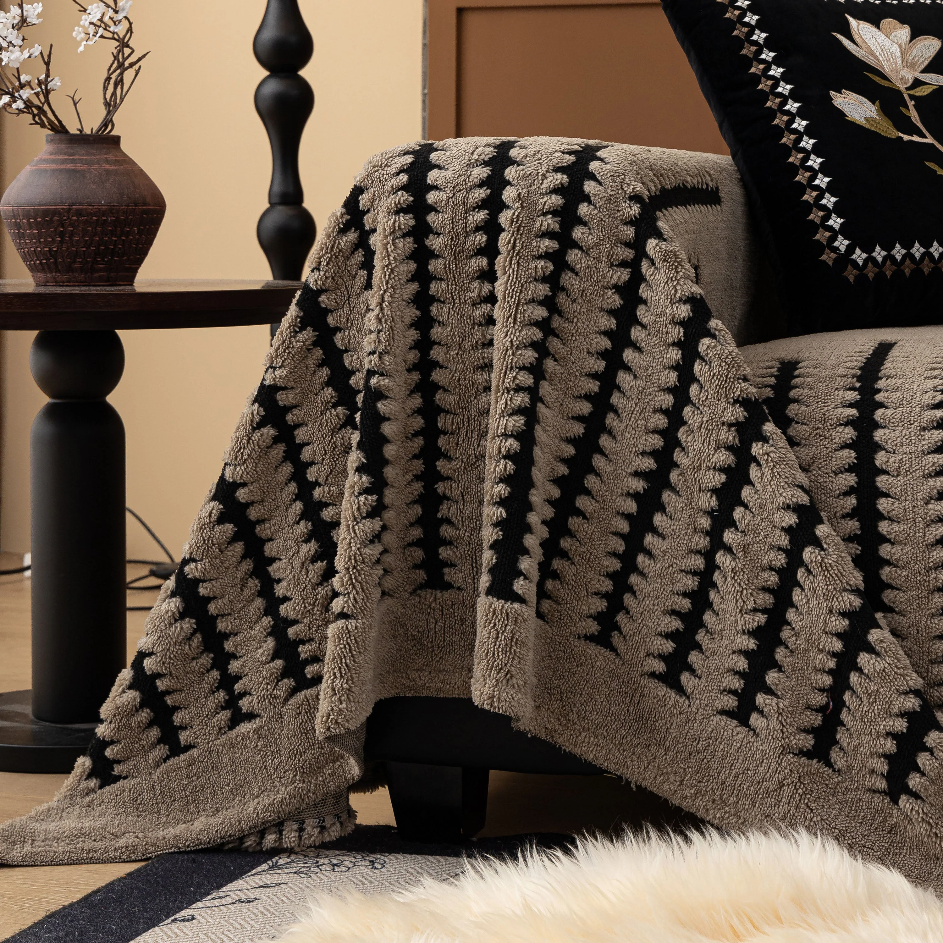 Jacquard Fleece Throw Blanket for Couch Plush Fuzzy Cozy Soft Blankets and Throws for Sofa - Image 83
