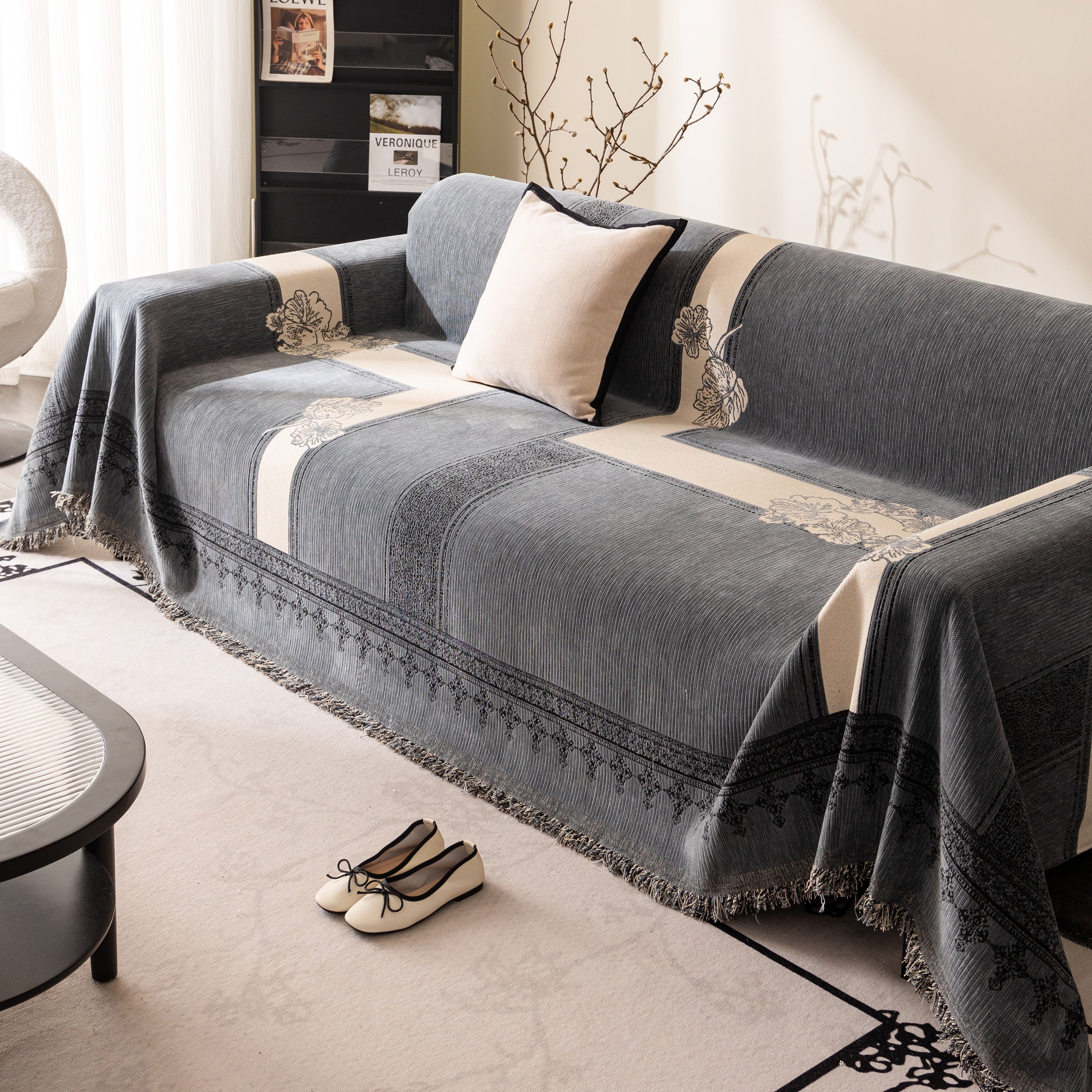 Jacquard Floral Band Sofa Cover with Tassels, Thick Textured Couch Throw Blanket - Image 26