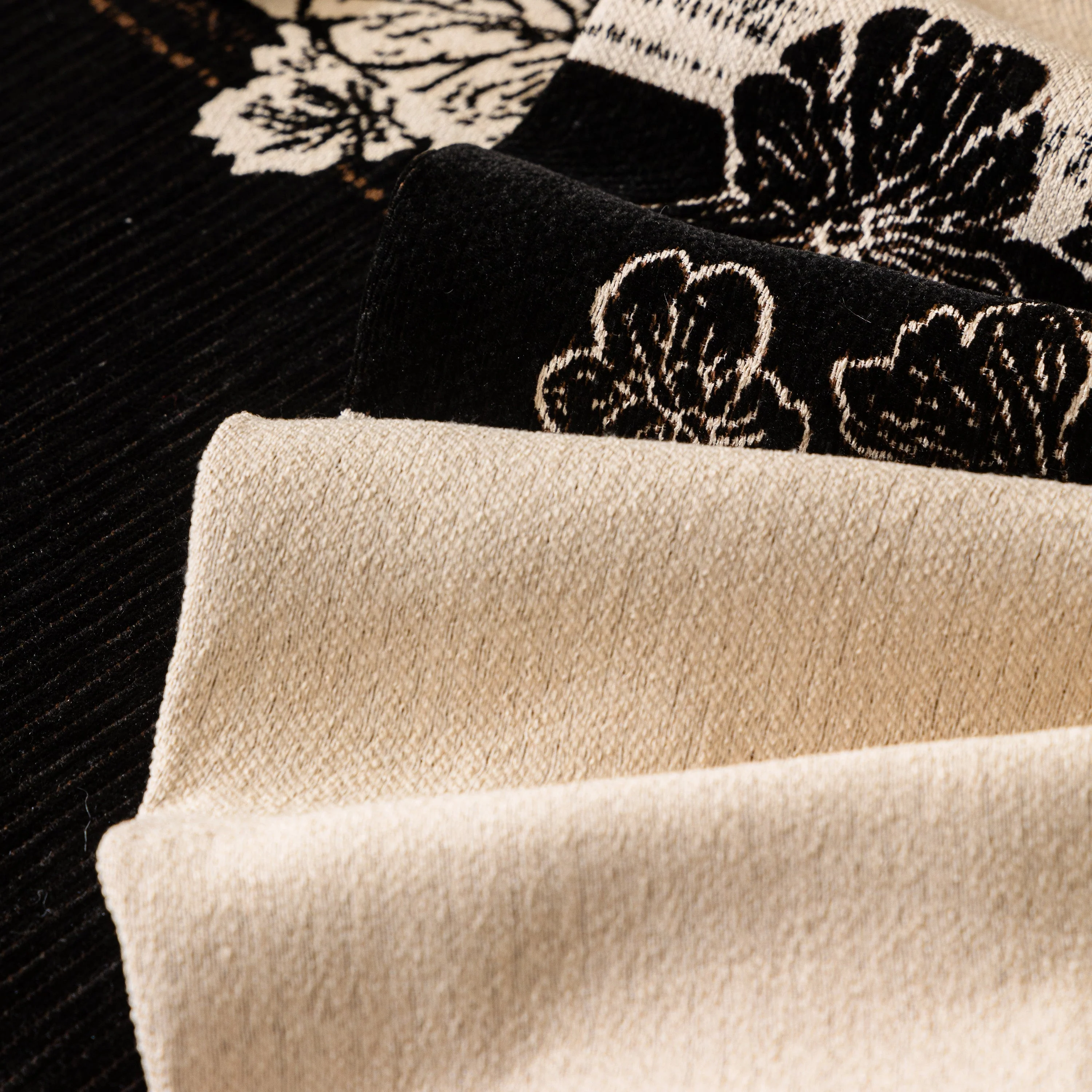 Jacquard Floral Band Sofa Cover with Tassels, Thick Textured Couch Throw Blanket - Image 32