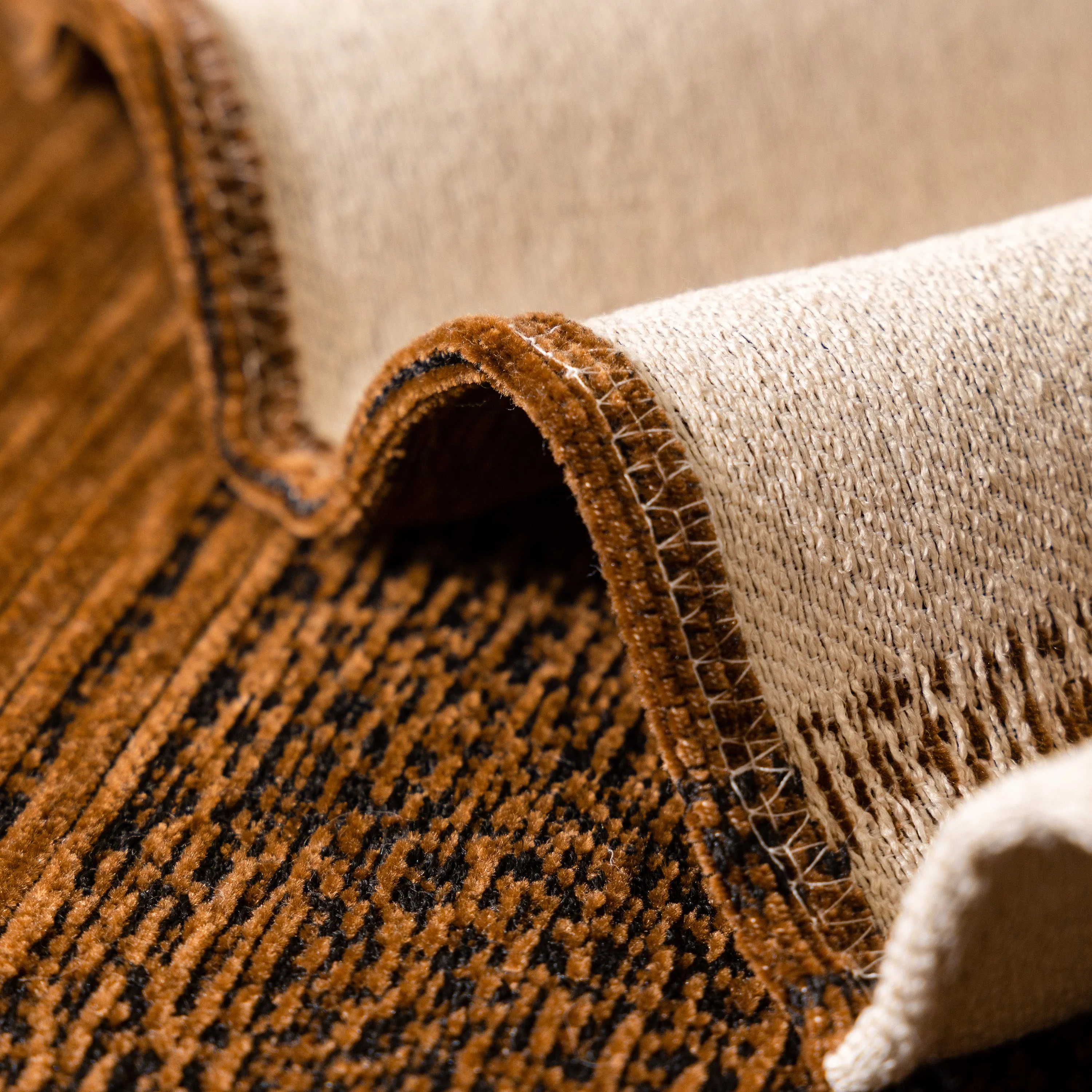Jacquard Floral Band Sofa Cover with Tassels, Thick Textured Couch Throw Blanket - Image 6