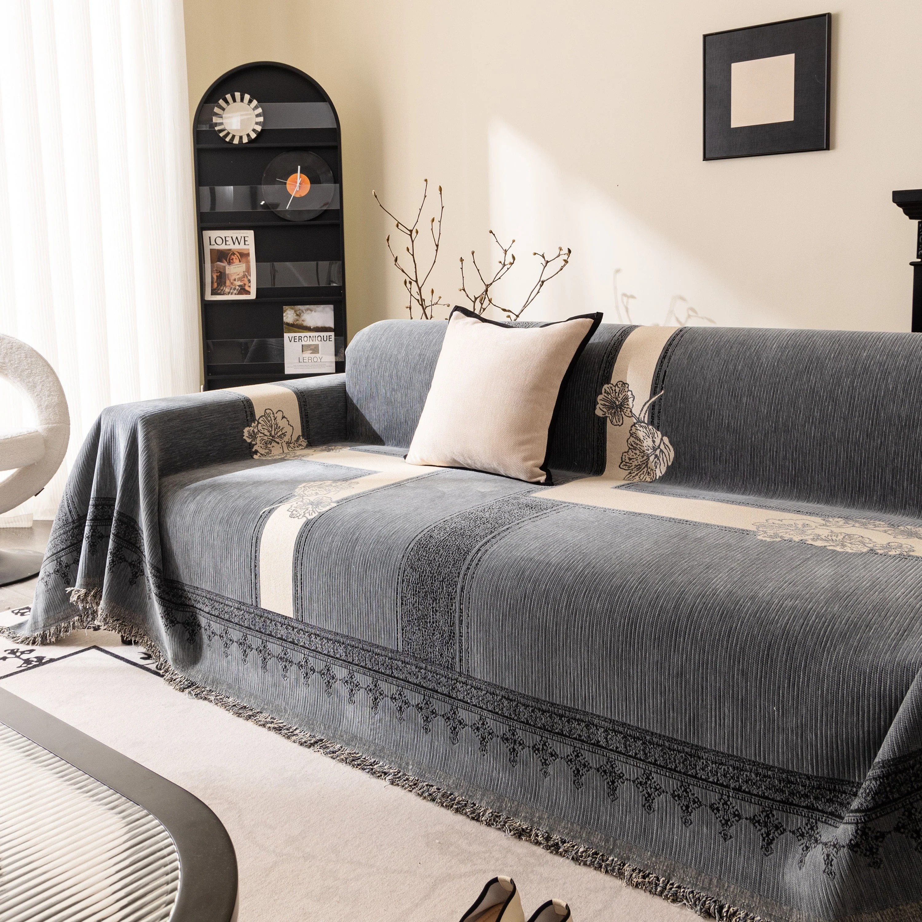 Jacquard Floral Band Sofa Cover with Tassels, Thick Textured Couch Throw Blanket - Image 79