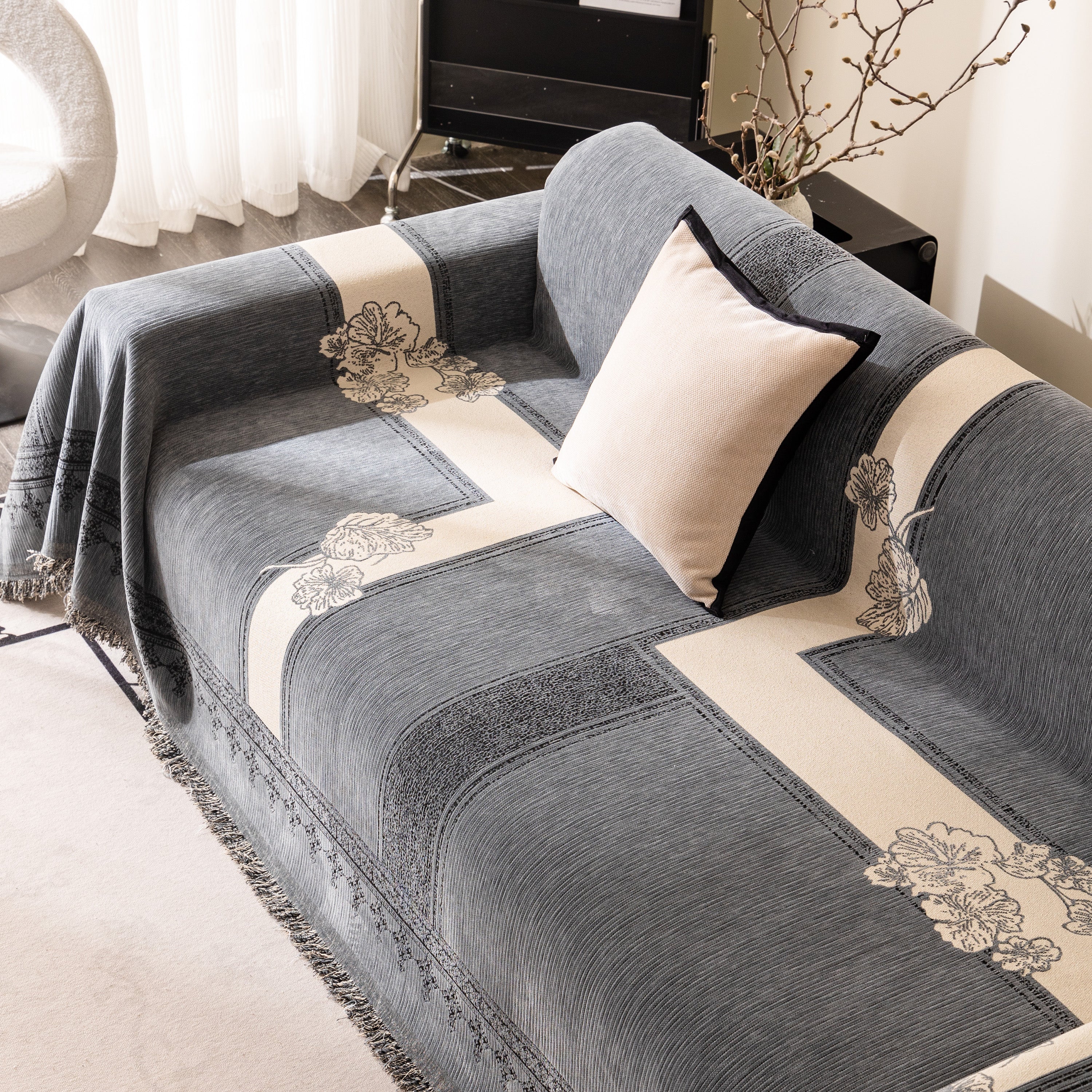 Jacquard Floral Band Sofa Cover with Tassels, Thick Textured Couch Throw Blanket - Image 86