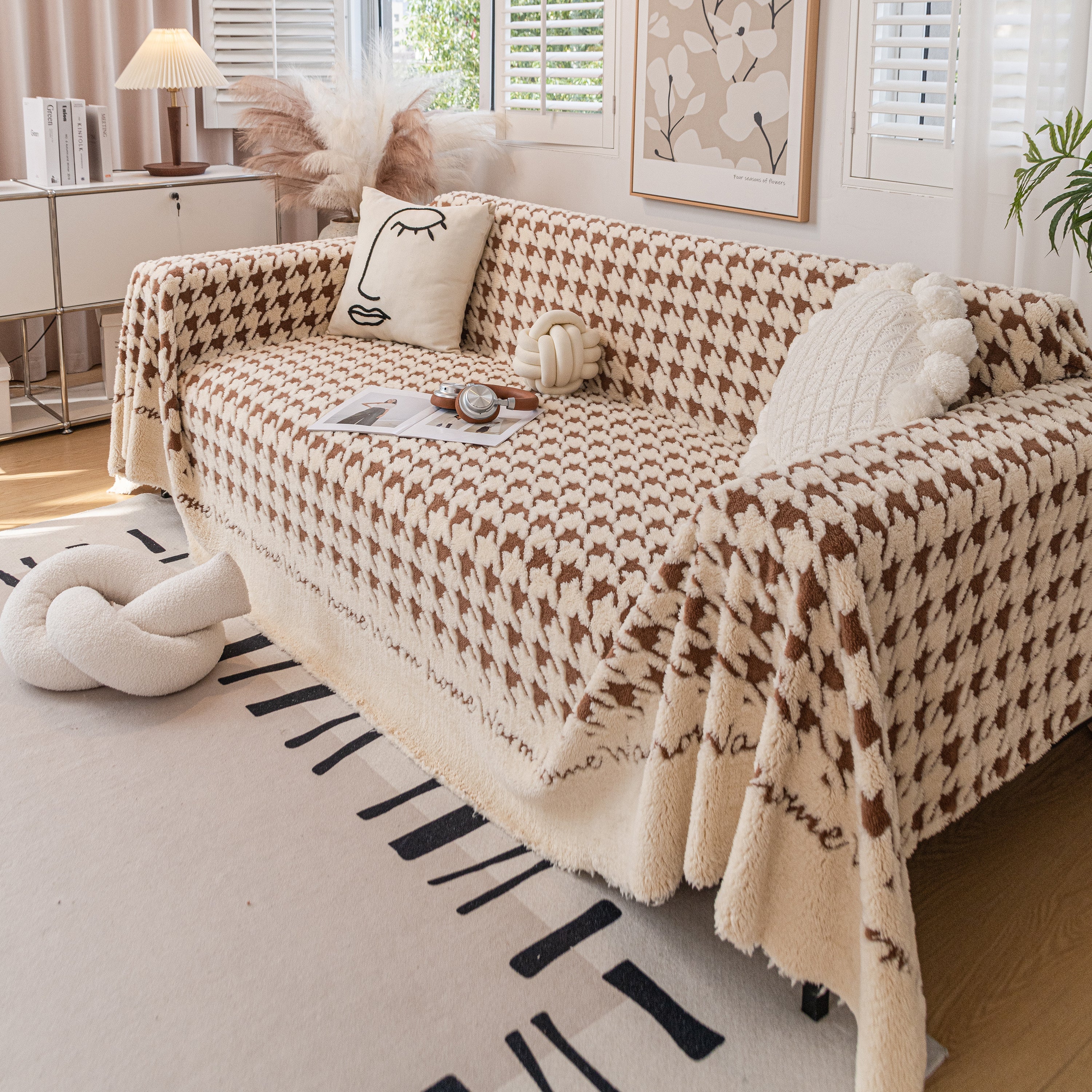 Jacquard Plush Houndstooth Sofa Throw Cover, Cover Throws for Sofas, Stylish Living Room Throws - Image 14