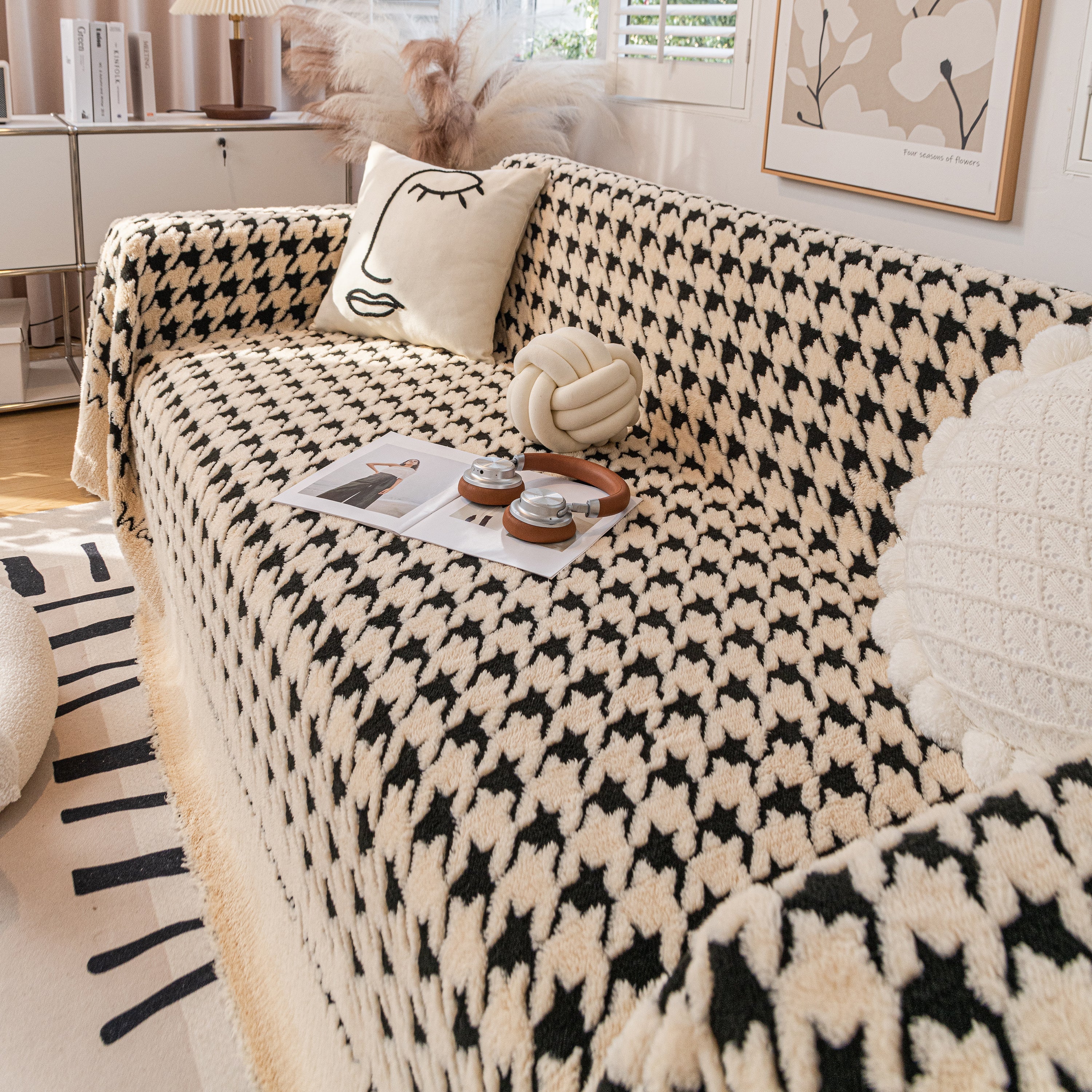 Jacquard Plush Houndstooth Sofa Throw Cover, Cover Throws for Sofas, Stylish Living Room Throws - Image 31
