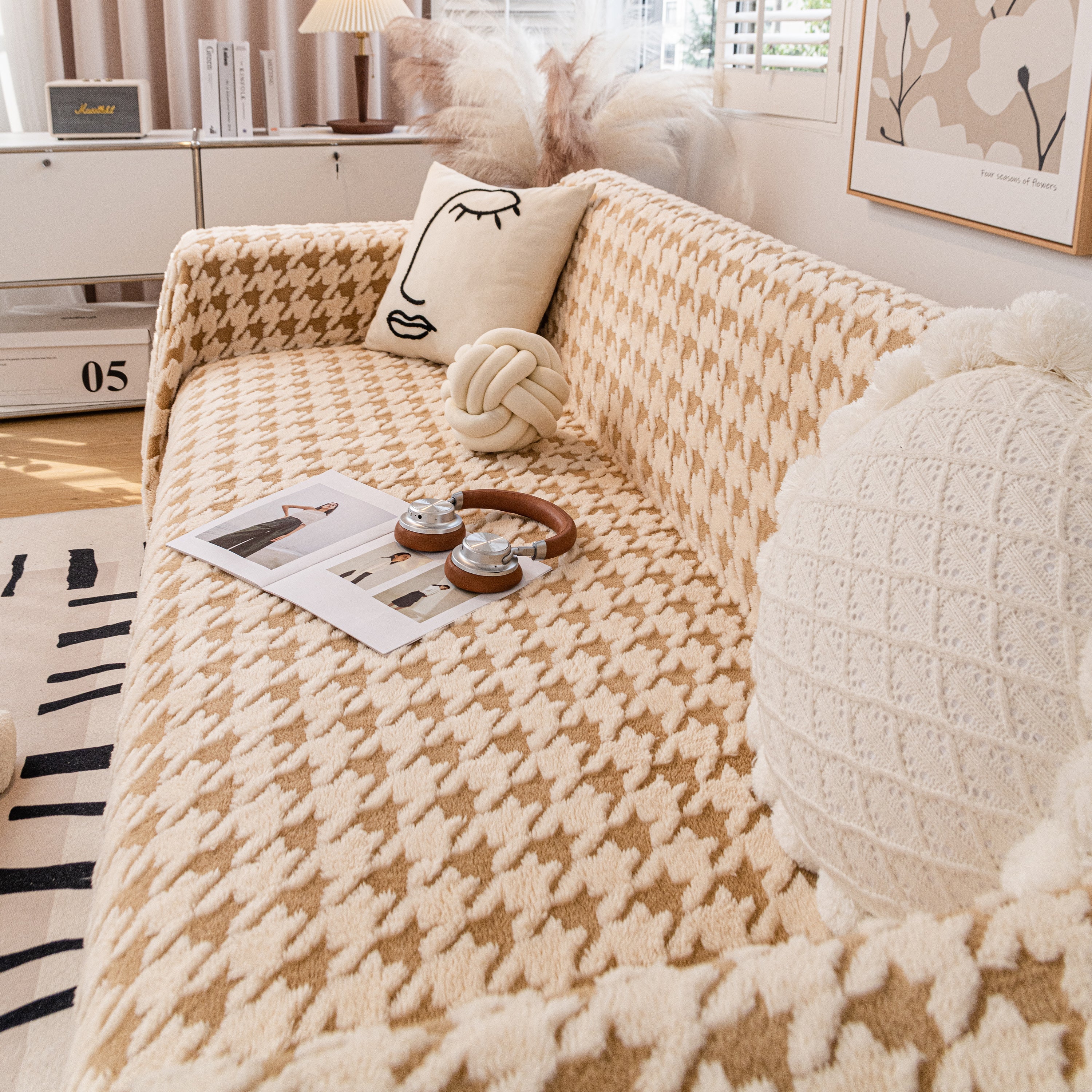 Jacquard Plush Houndstooth Sofa Throw Cover, Cover Throws for Sofas, Stylish Living Room Throws - Image 47