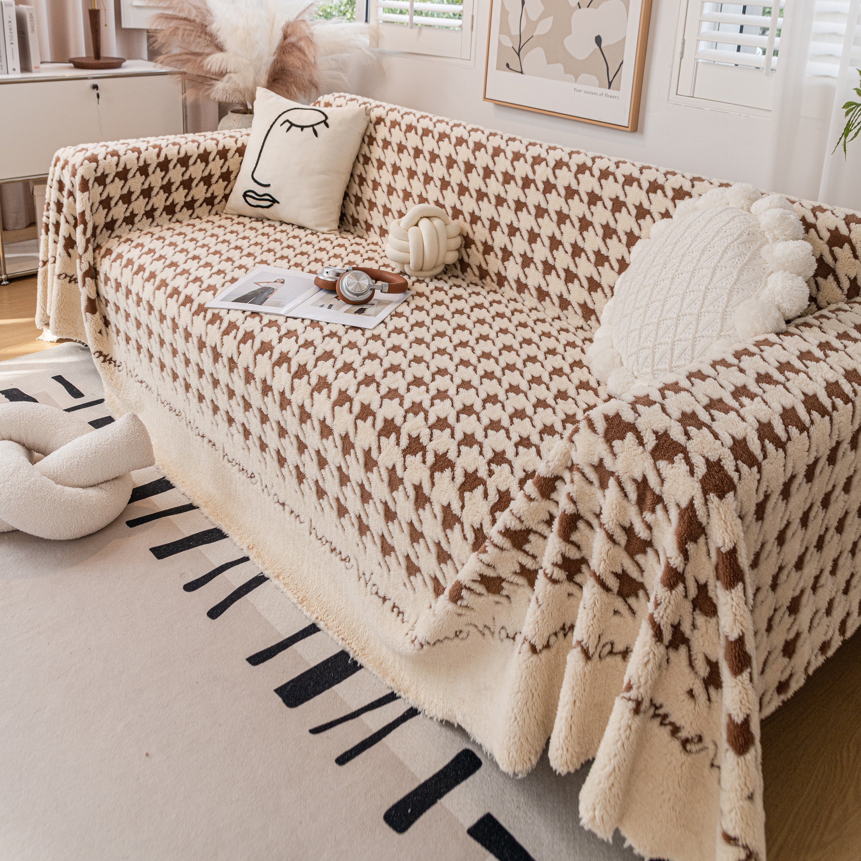 Jacquard Plush Houndstooth Sofa Throw Cover, Cover Throws for Sofas, Stylish Living Room Throws - Image 7