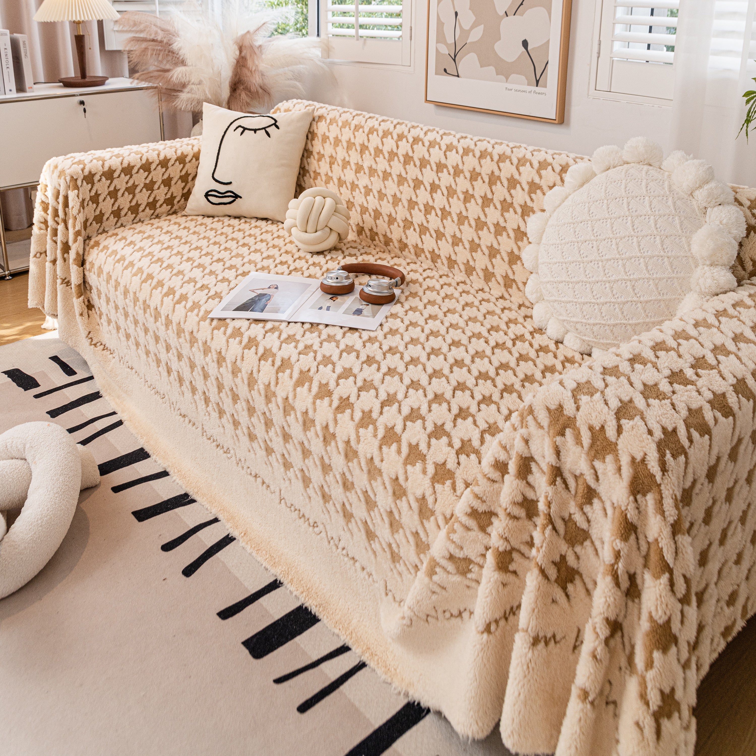 Jacquard Plush Houndstooth Sofa Throw Cover, Cover Throws for Sofas, Stylish Living Room Throws - Image 8