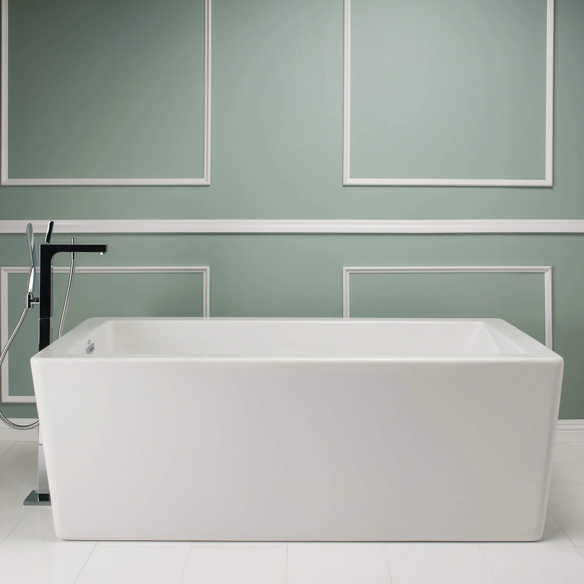 Jacuzzi Bianca 66-Inch Acrylic Freestanding Soaking Tub [JBIF6636BUXXXXW] (SAK24931) - Image 3